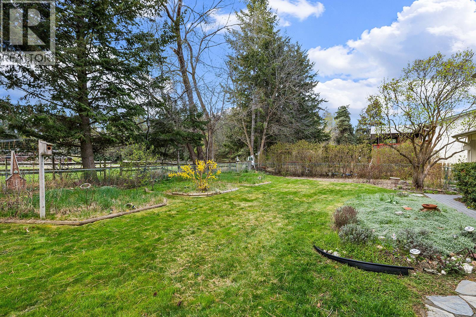 2085 Ruby Road