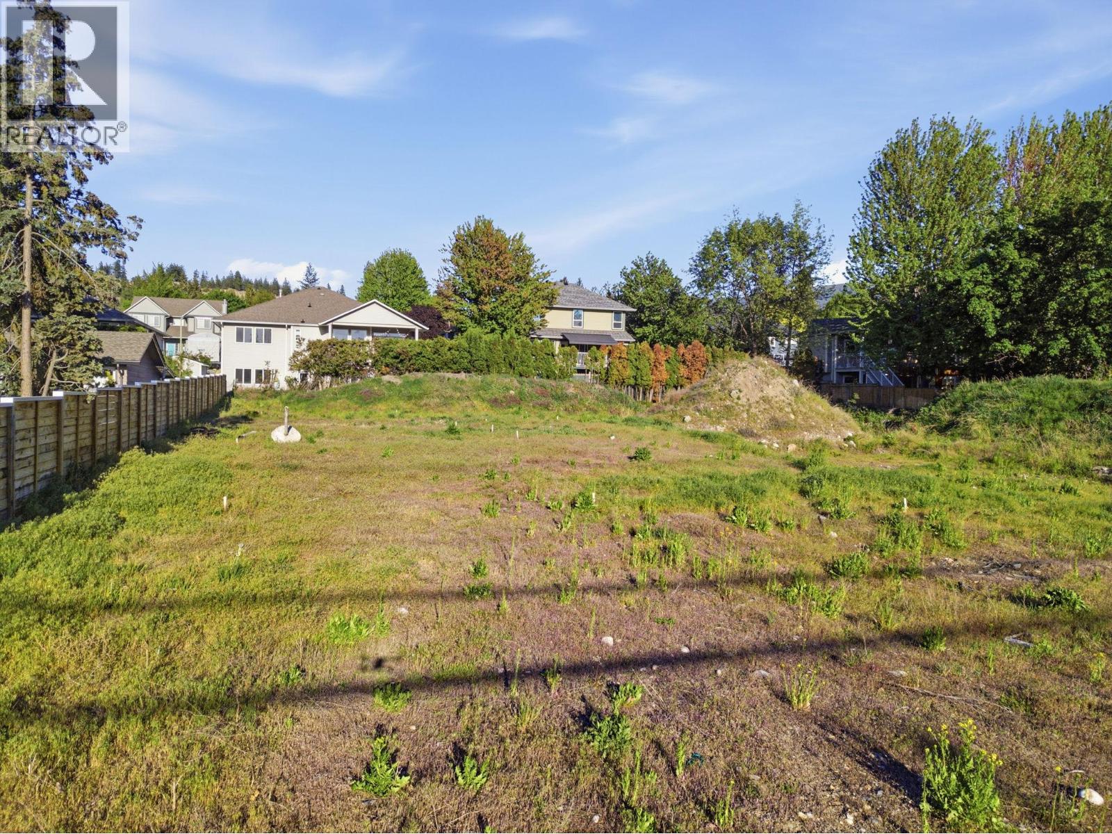 4653 Gordon Drive