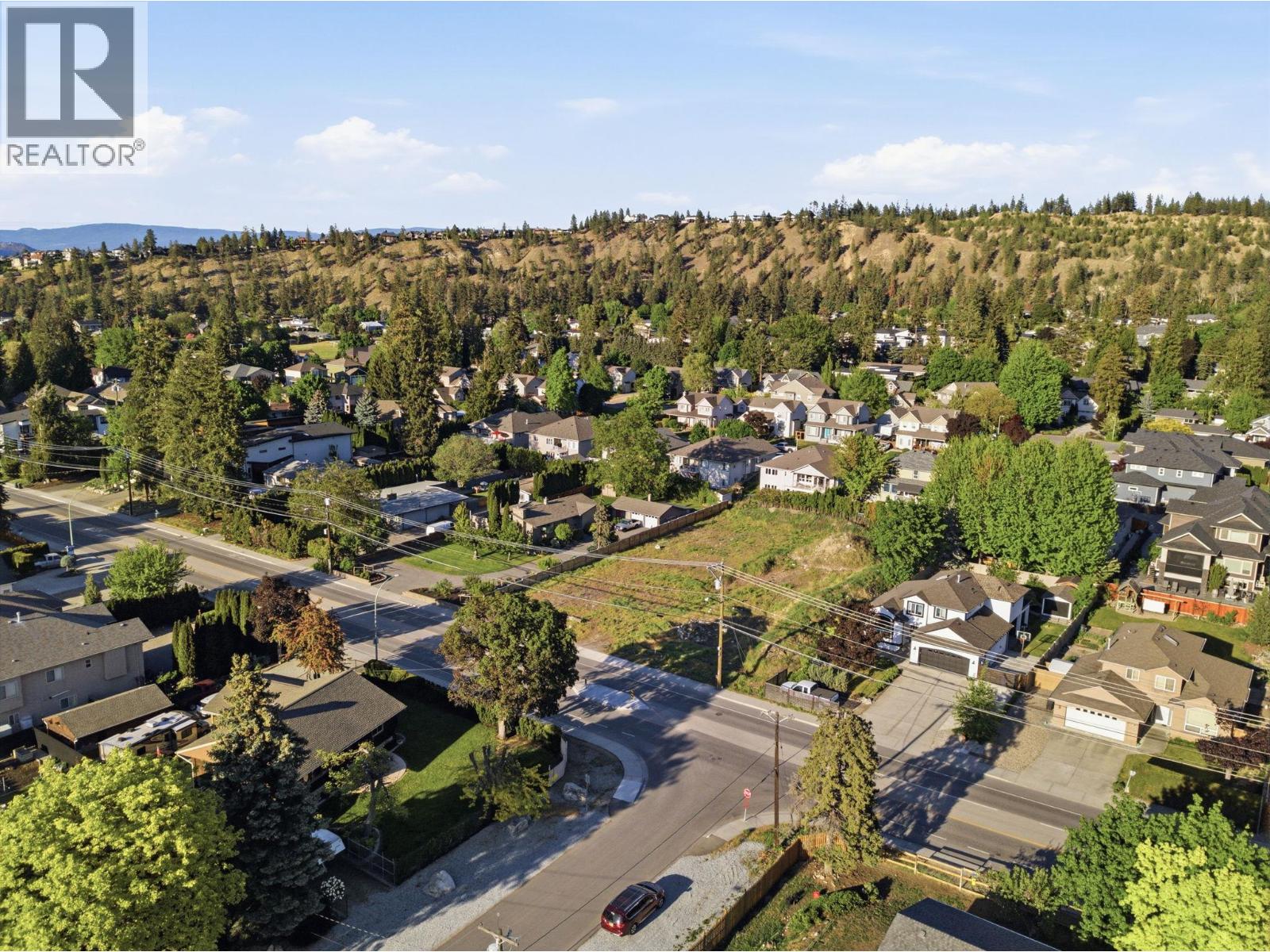 4653 Gordon Drive