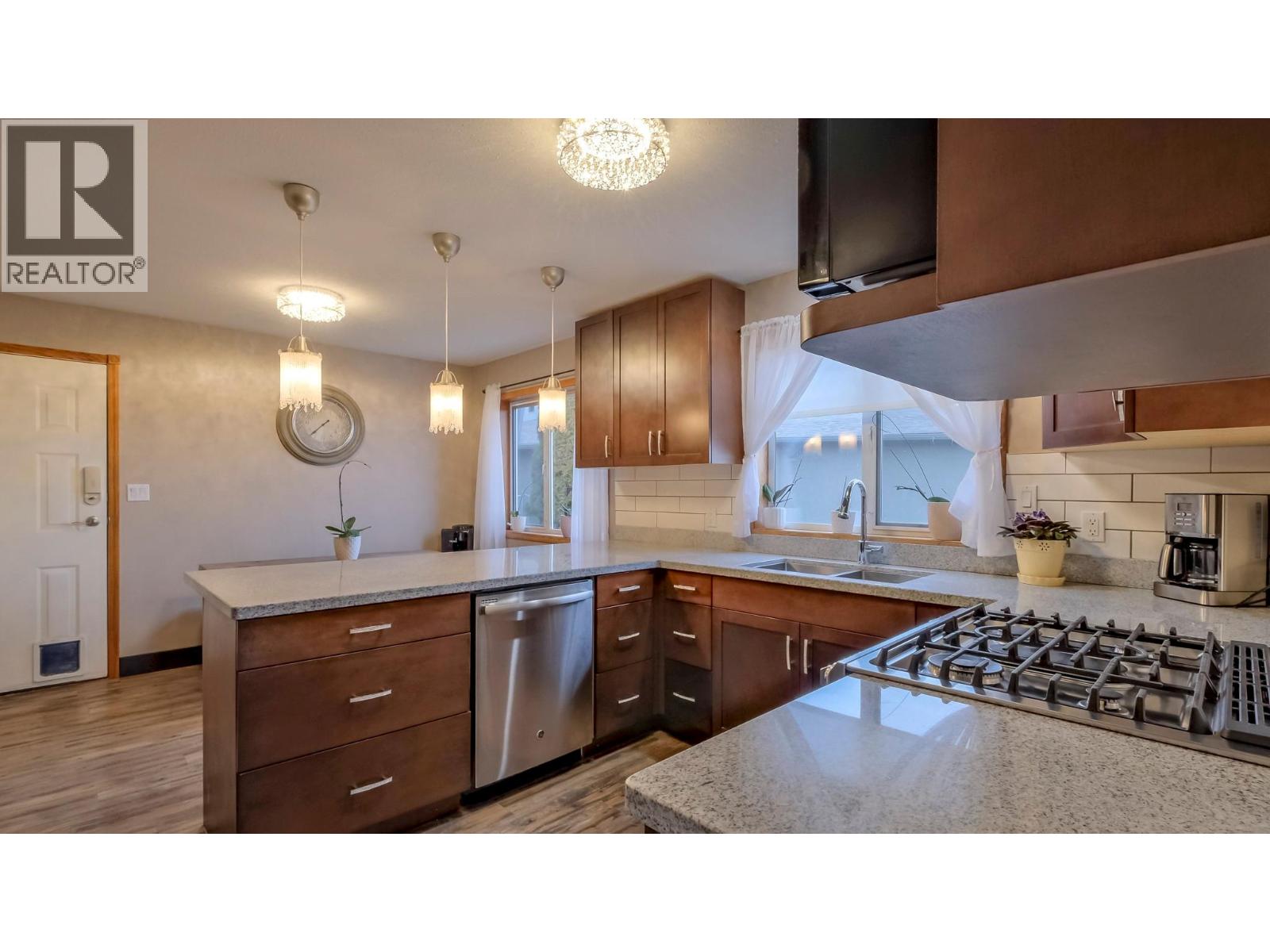 1108 Menu Road