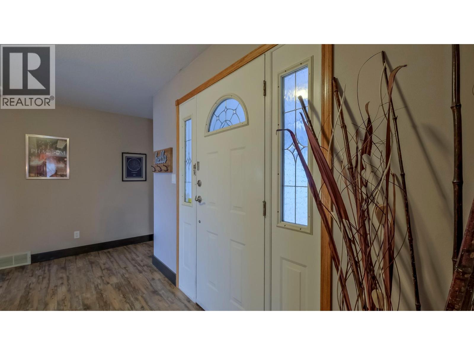 1108 Menu Road