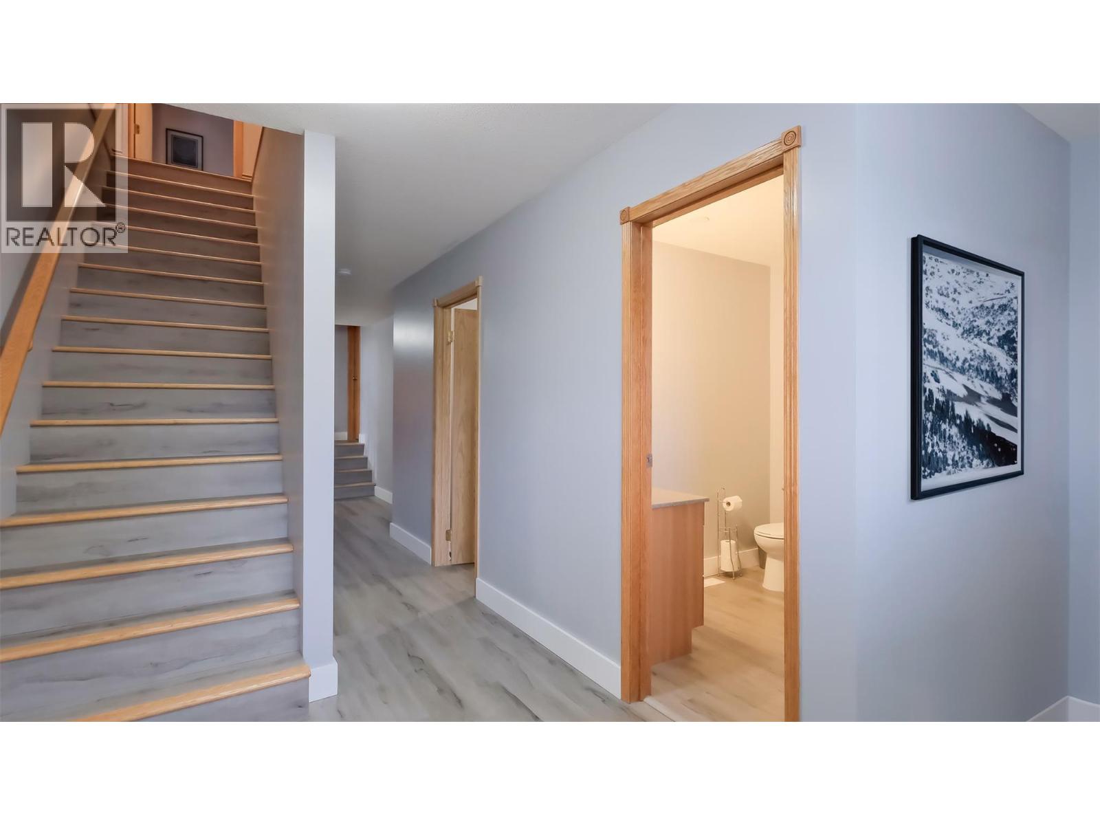 1108 Menu Road