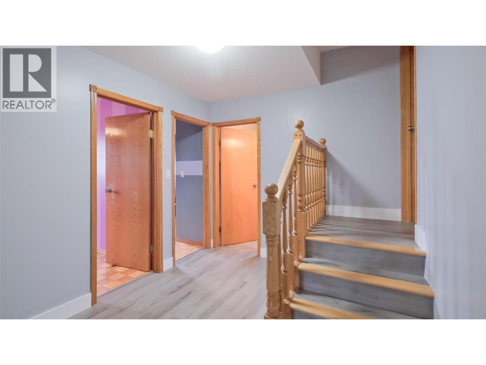 1108 Menu Road