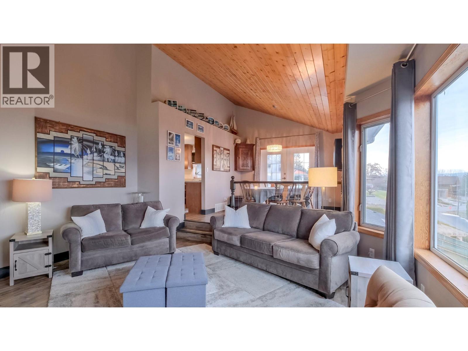 1108 Menu Road