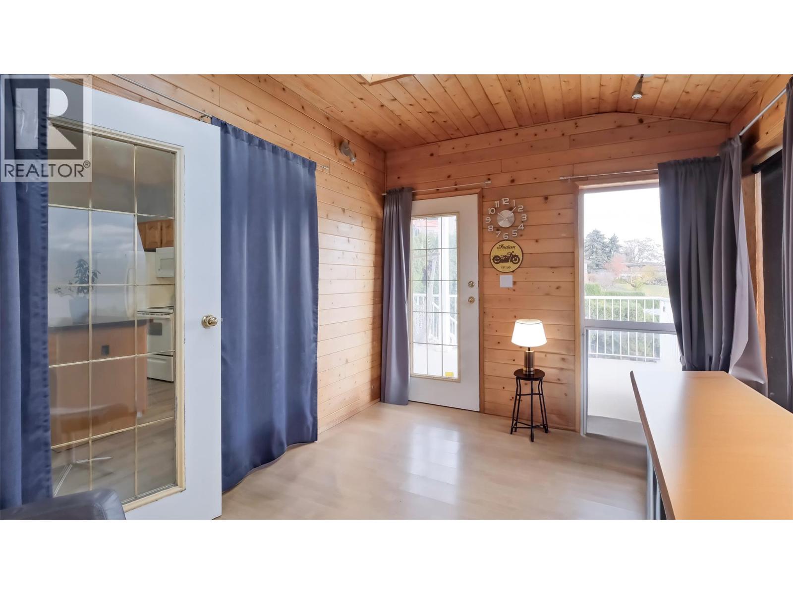 1108 Menu Road
