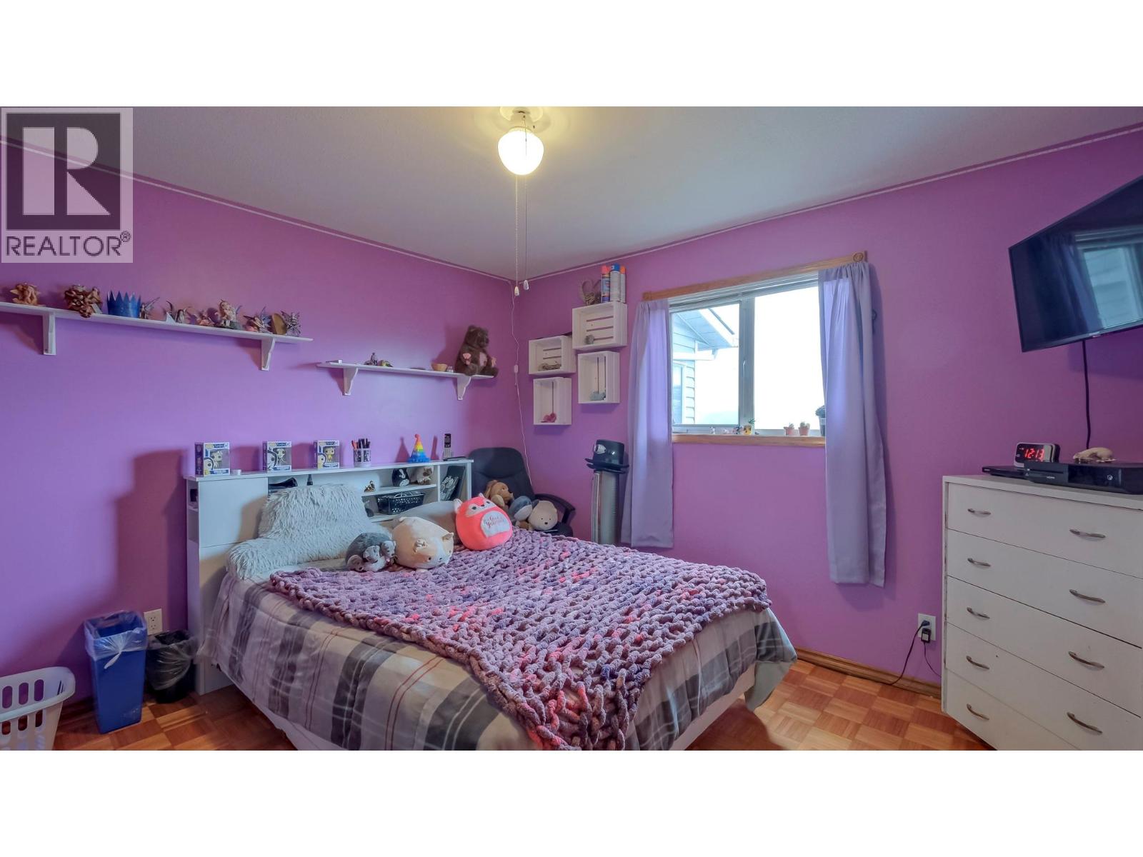 1108 Menu Road