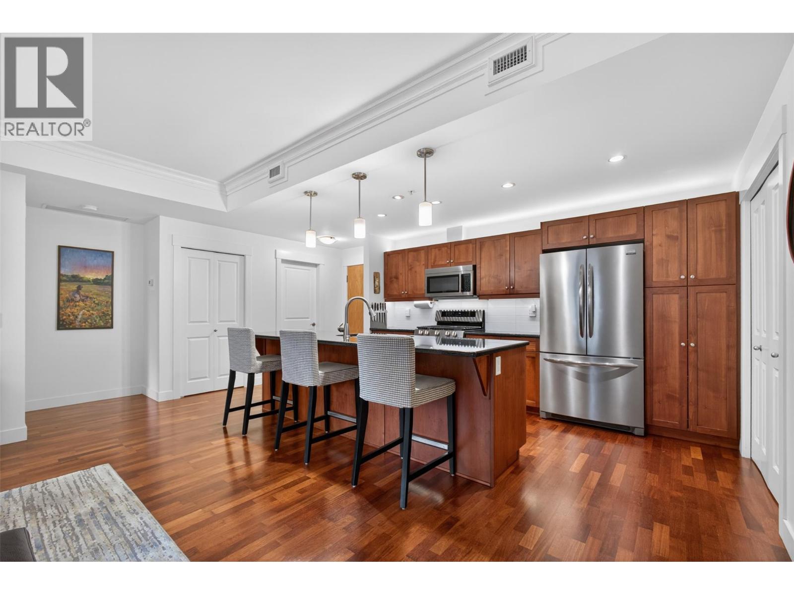 2901 Abbott Street Unit# 101