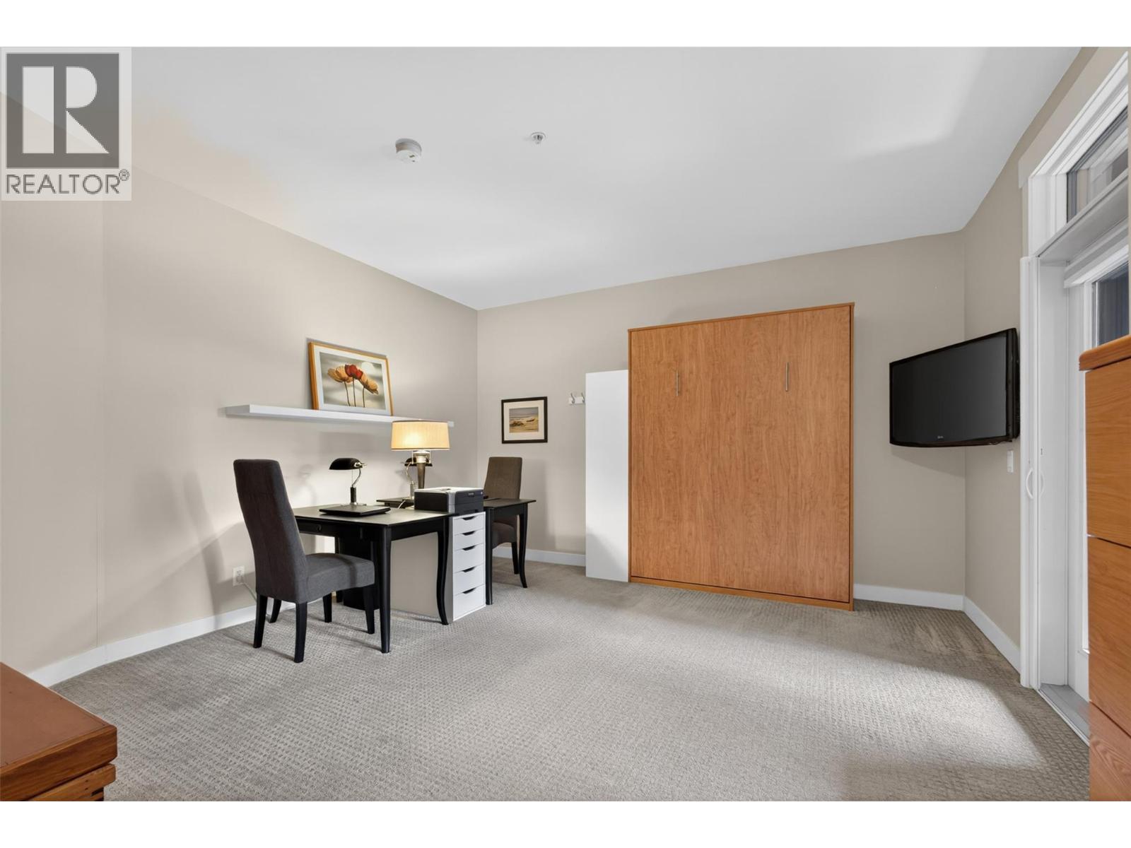 2901 Abbott Street Unit# 101