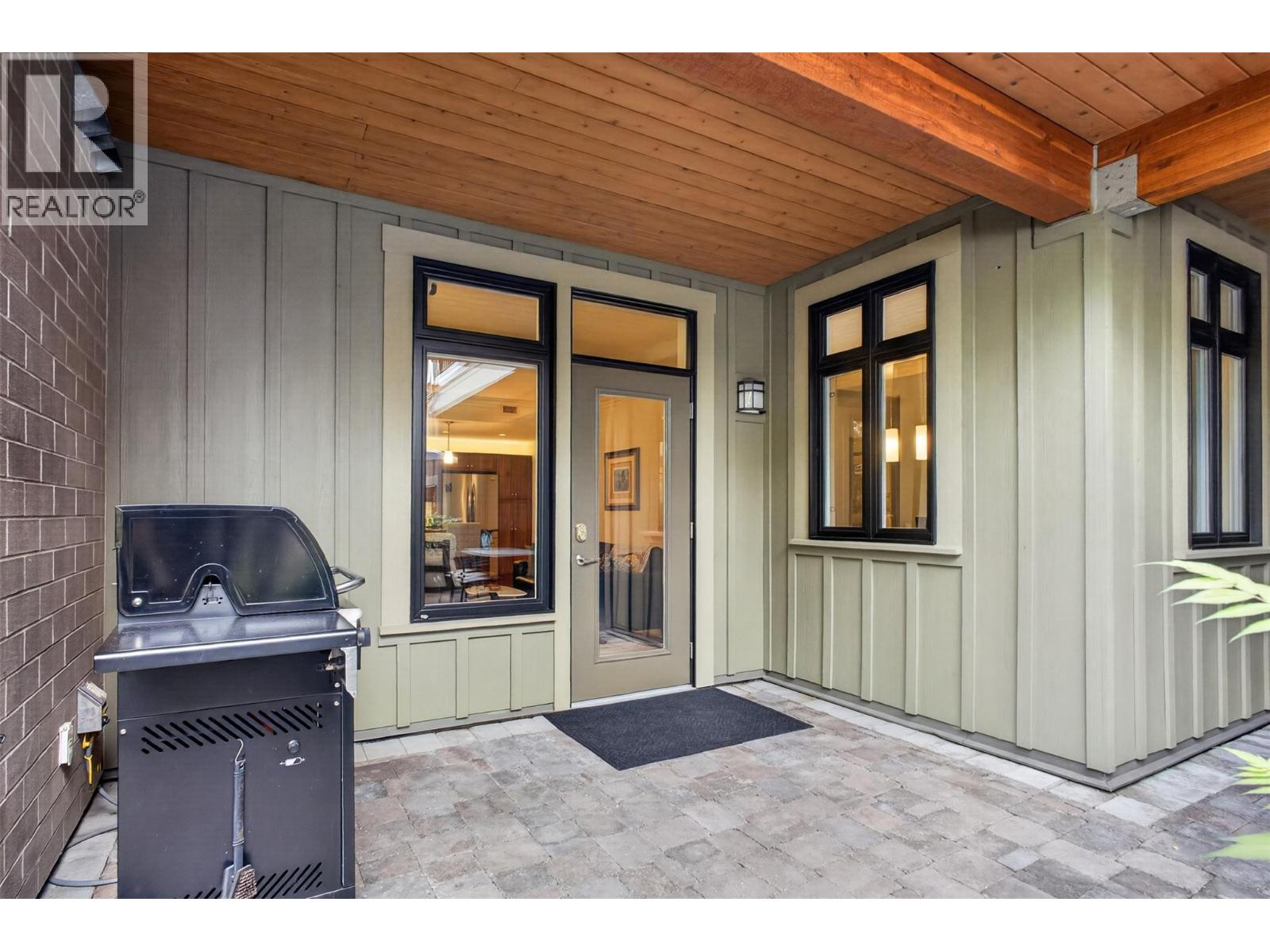2901 Abbott Street Unit# 101