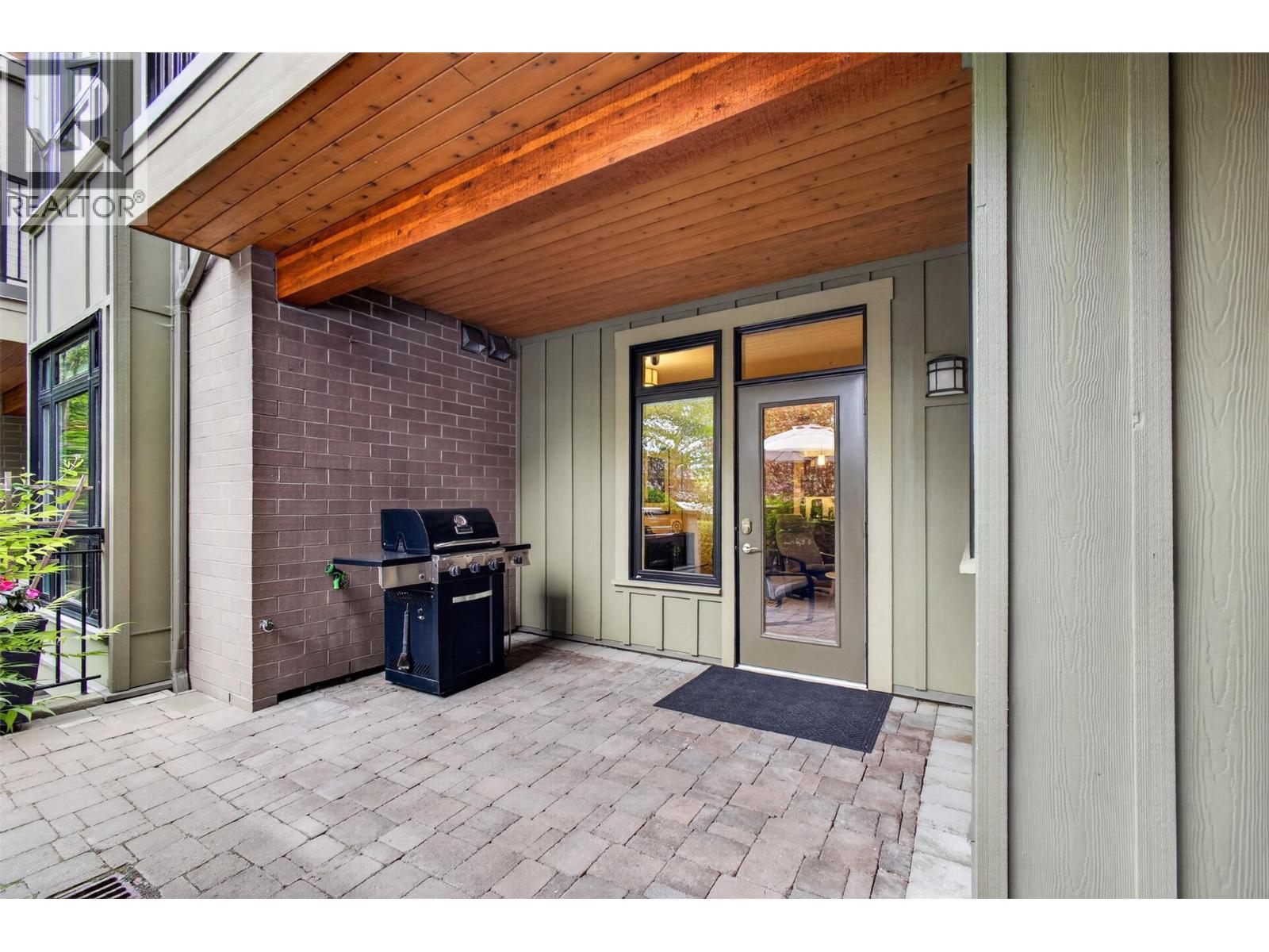 2901 Abbott Street Unit# 101