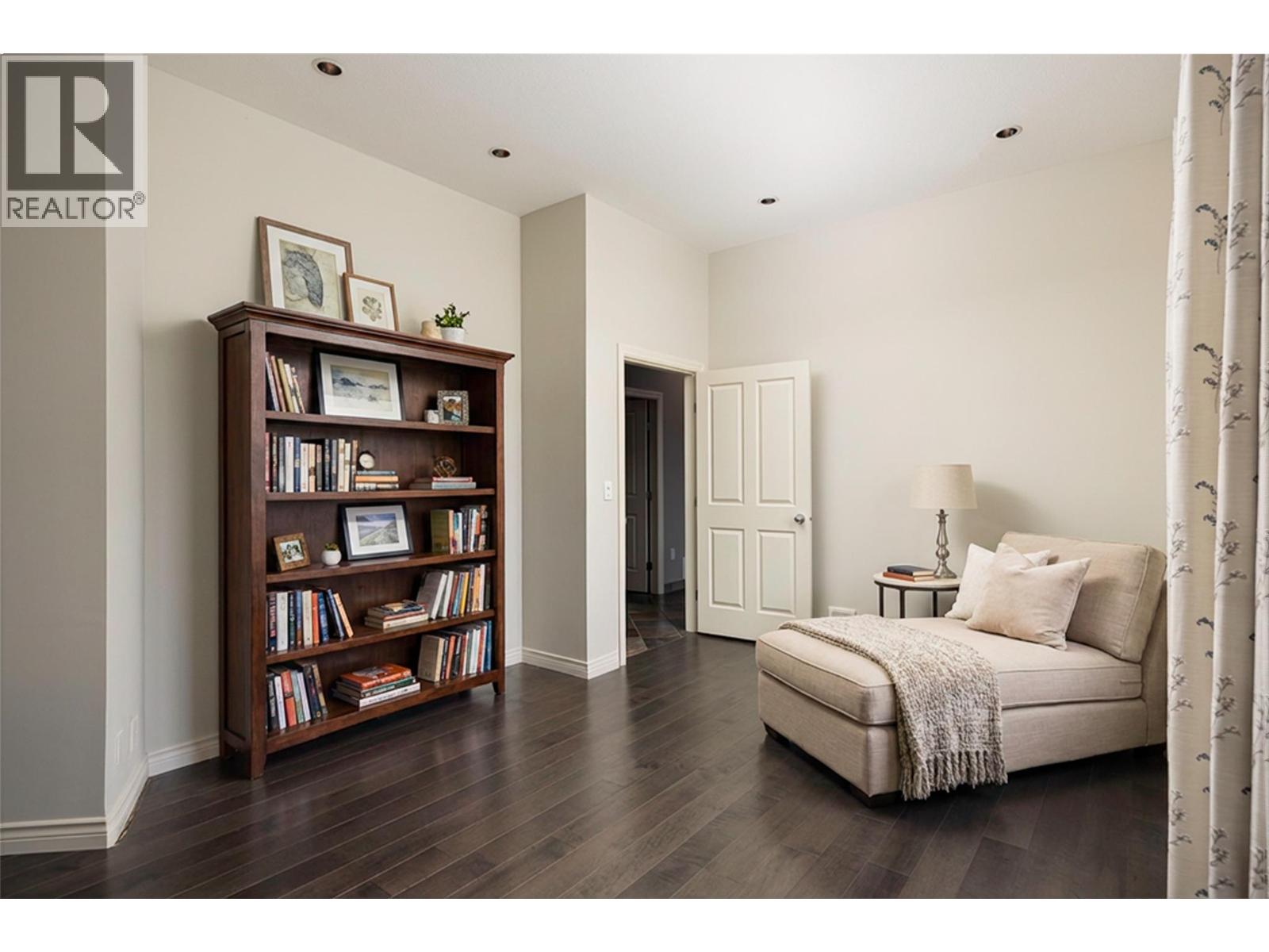 10726 Nighthawk Road Unit# 60