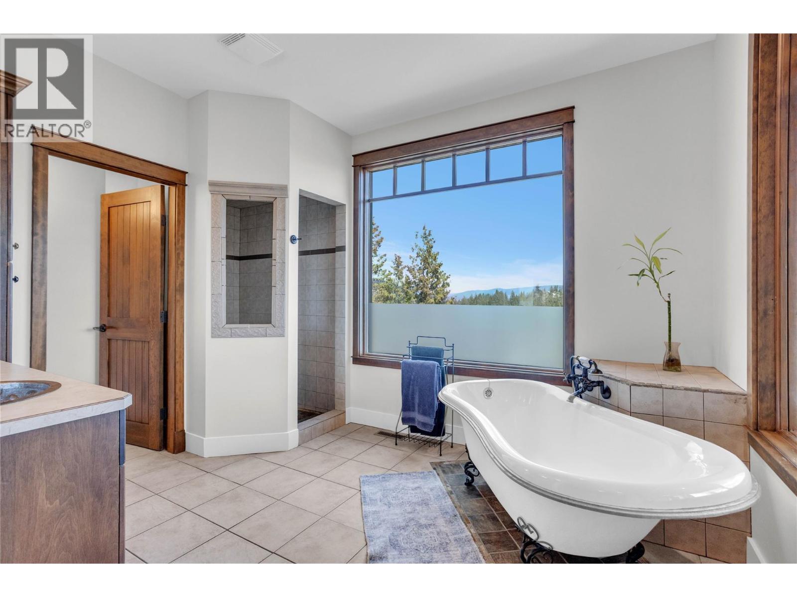 1208 Peak Point Drive