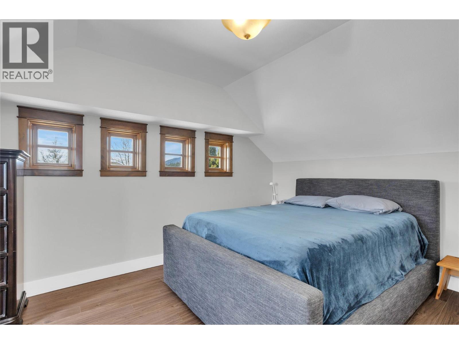 1208 Peak Point Drive