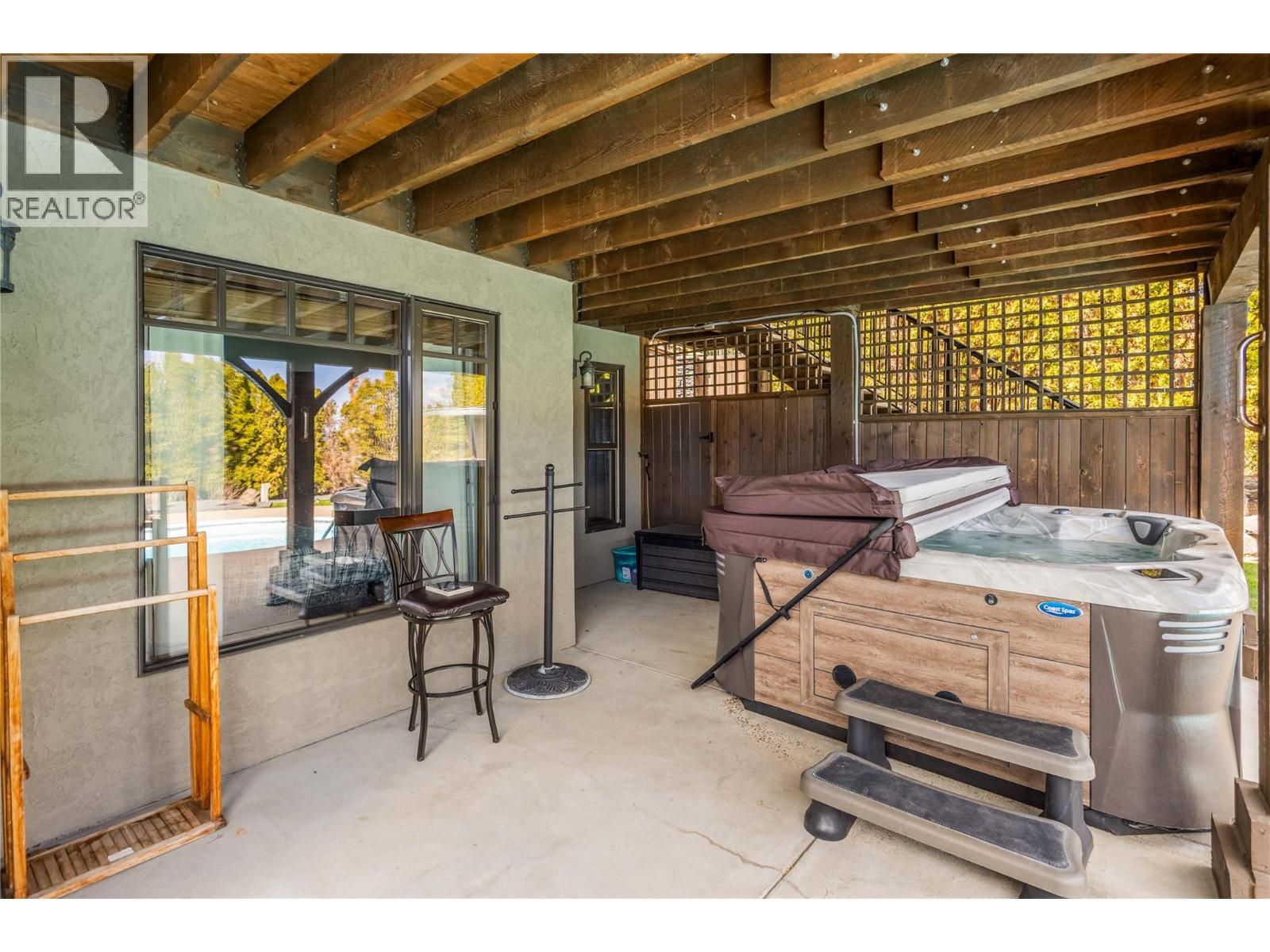 1208 Peak Point Drive