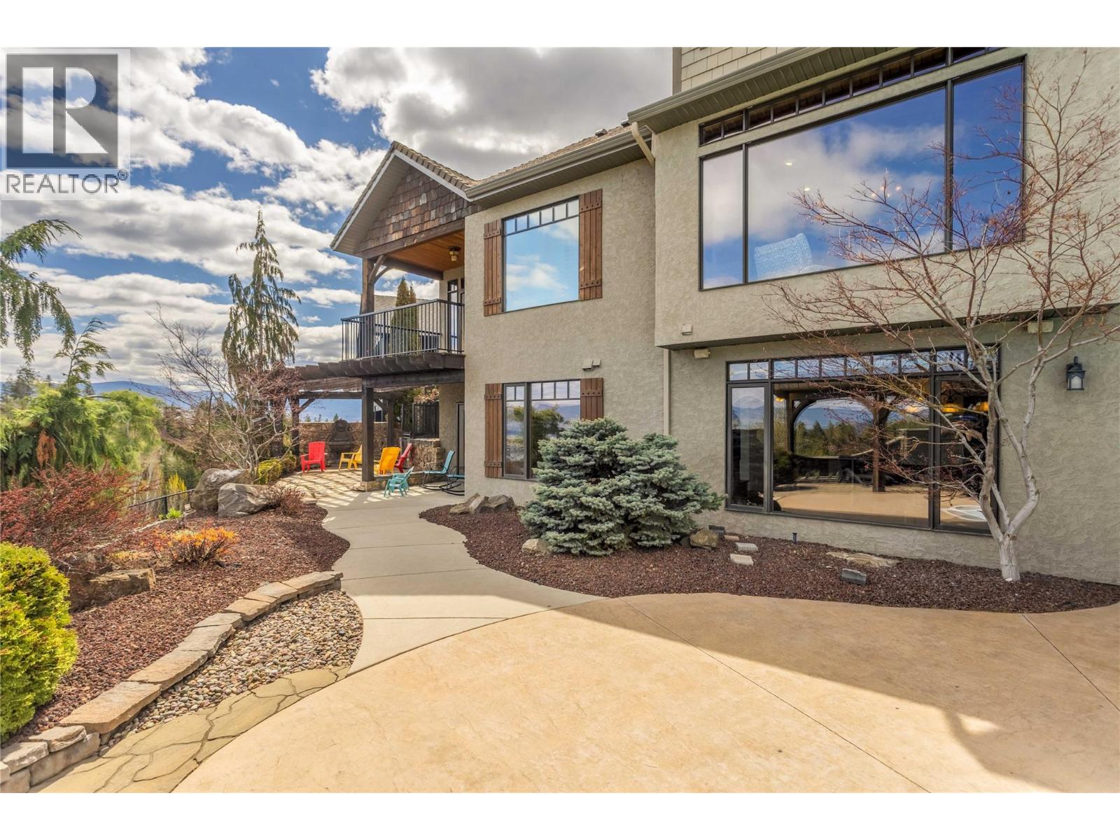 1208 Peak Point Drive