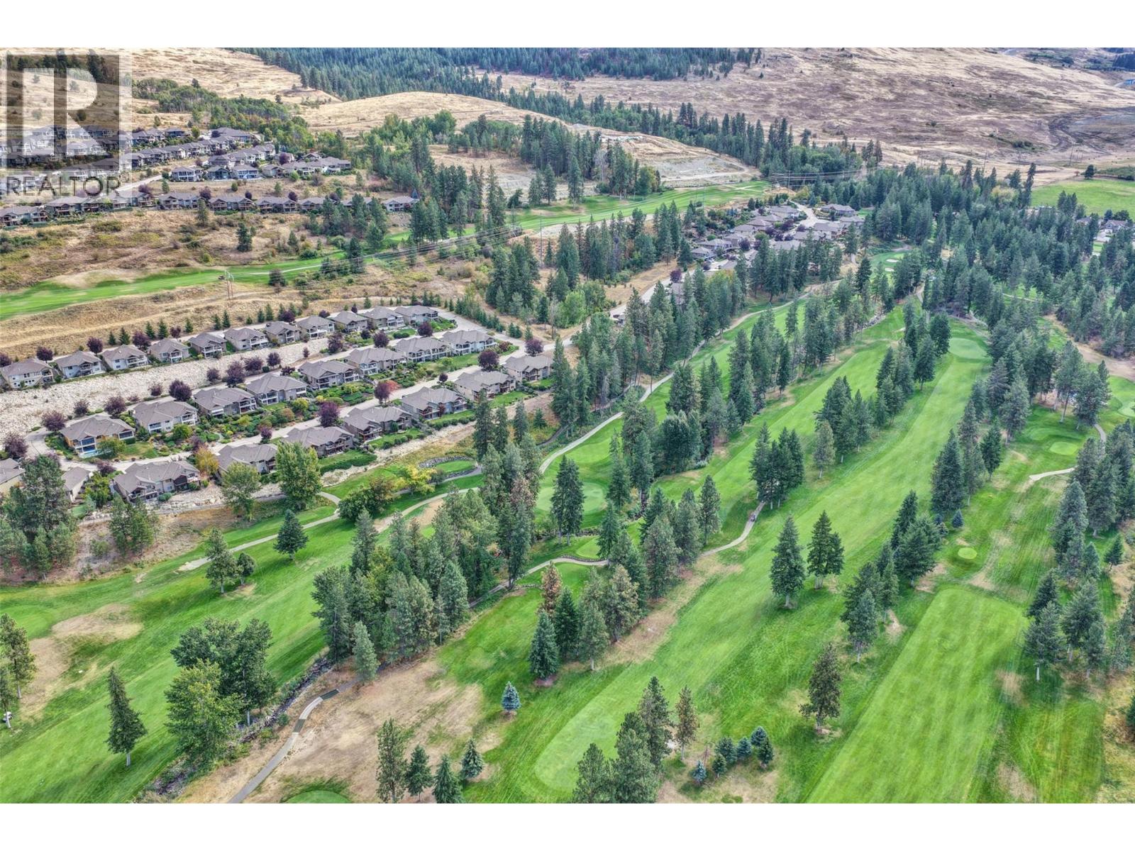 3516 Camelback Drive