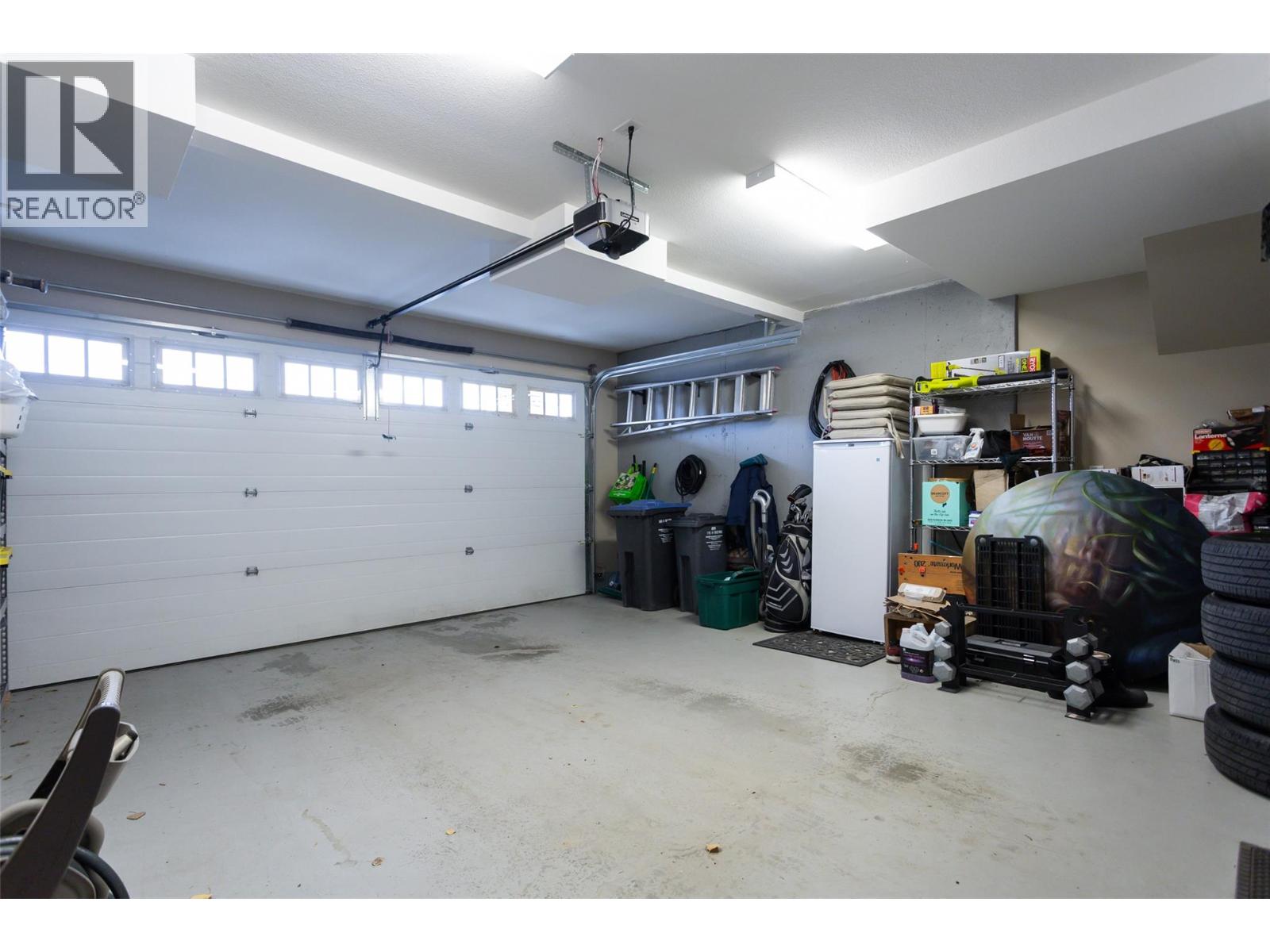 12875 Lake Hill Lane