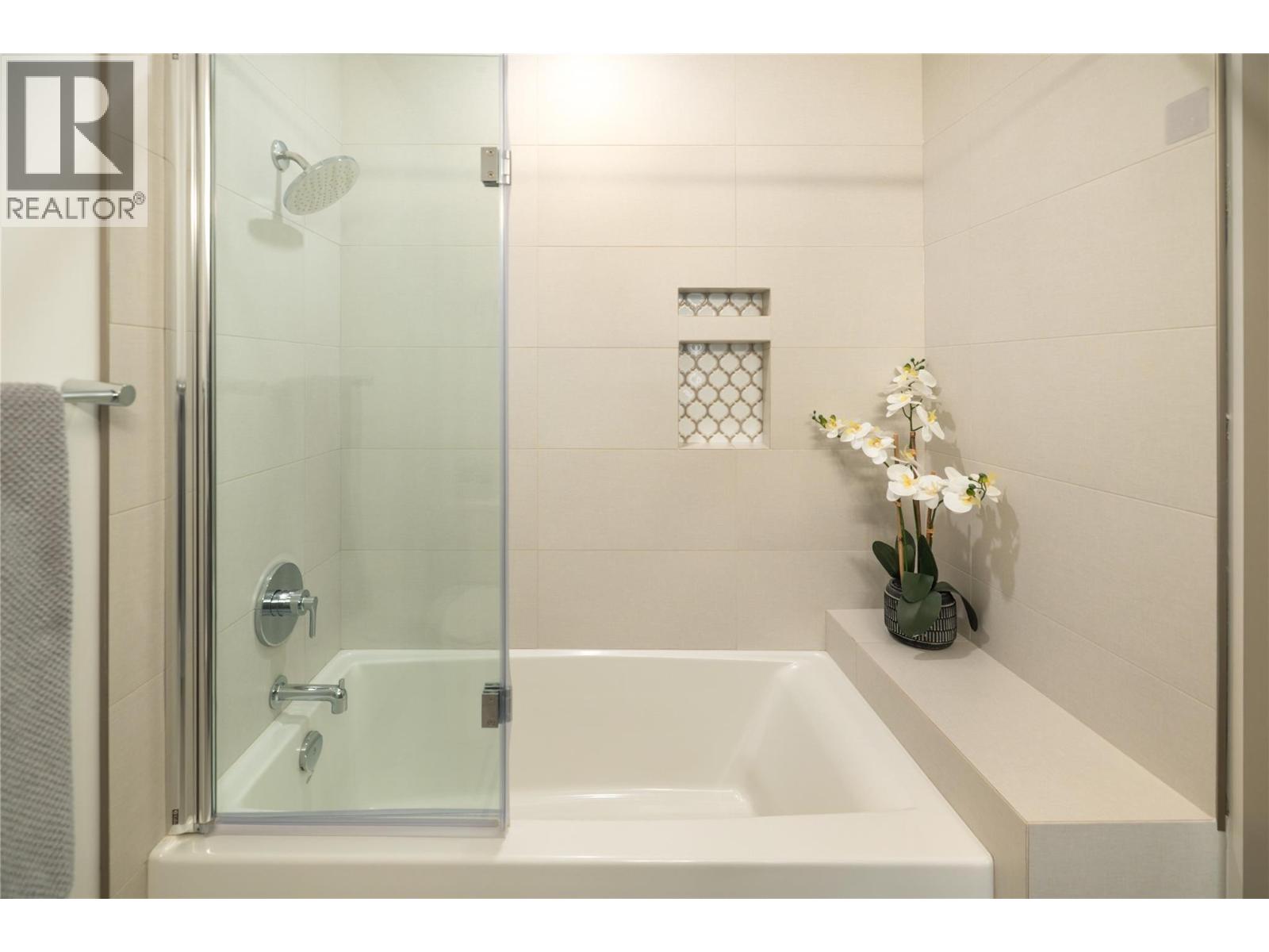 4004 Bluebird Road Unit# 305