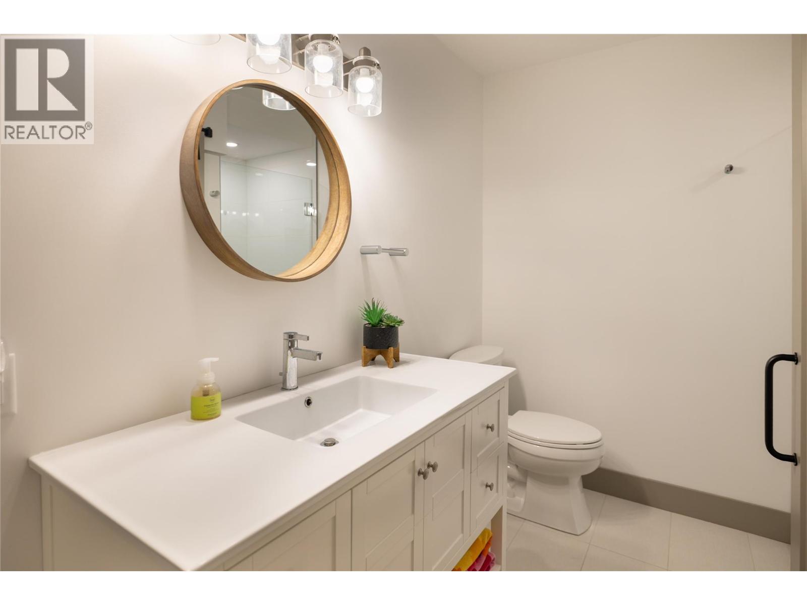 4004 Bluebird Road Unit# 305