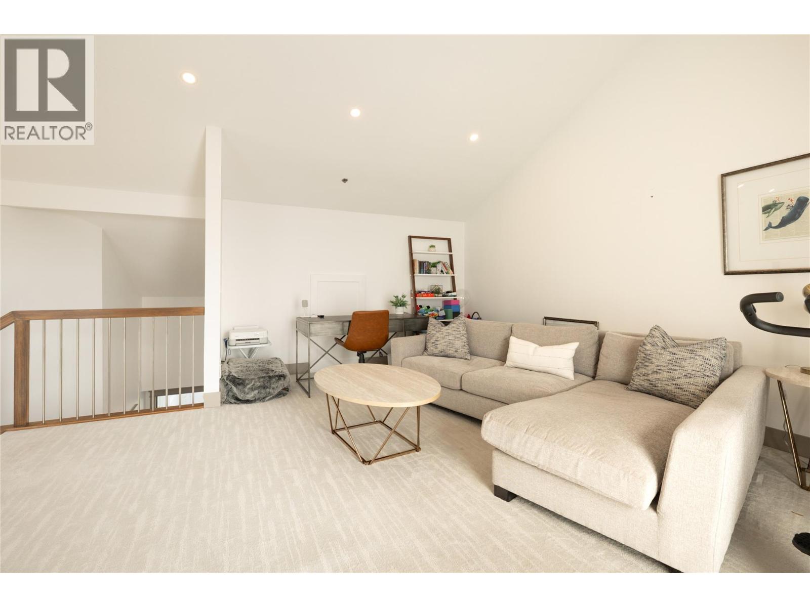 4004 Bluebird Road Unit# 305
