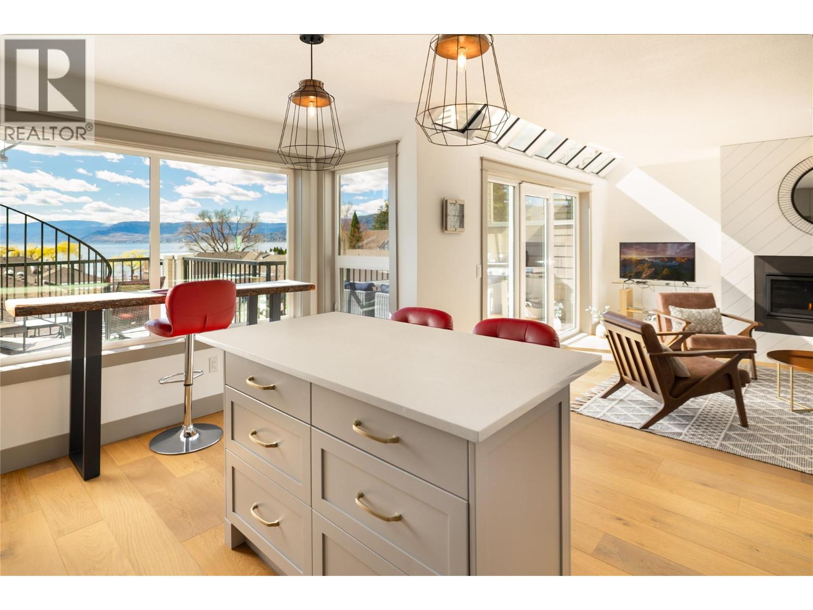 4004 Bluebird Road Unit# 305