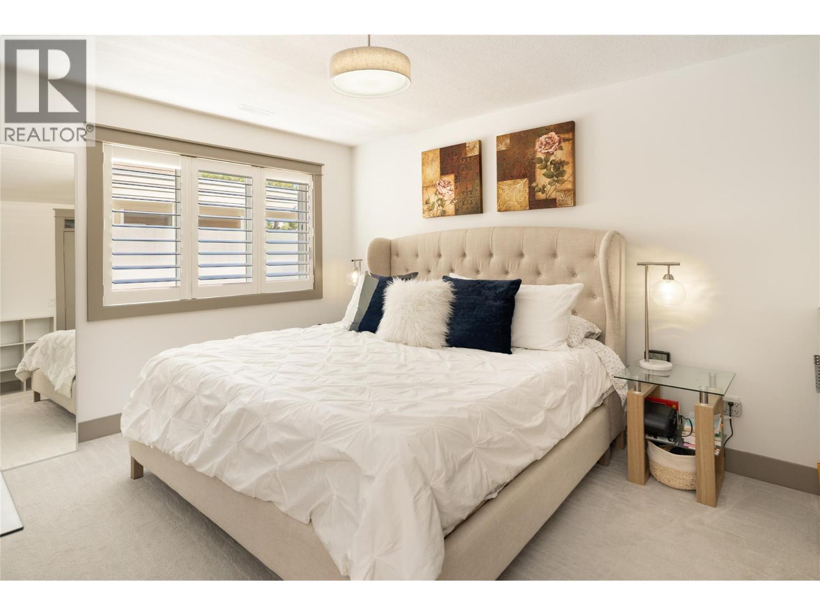 4004 Bluebird Road Unit# 305