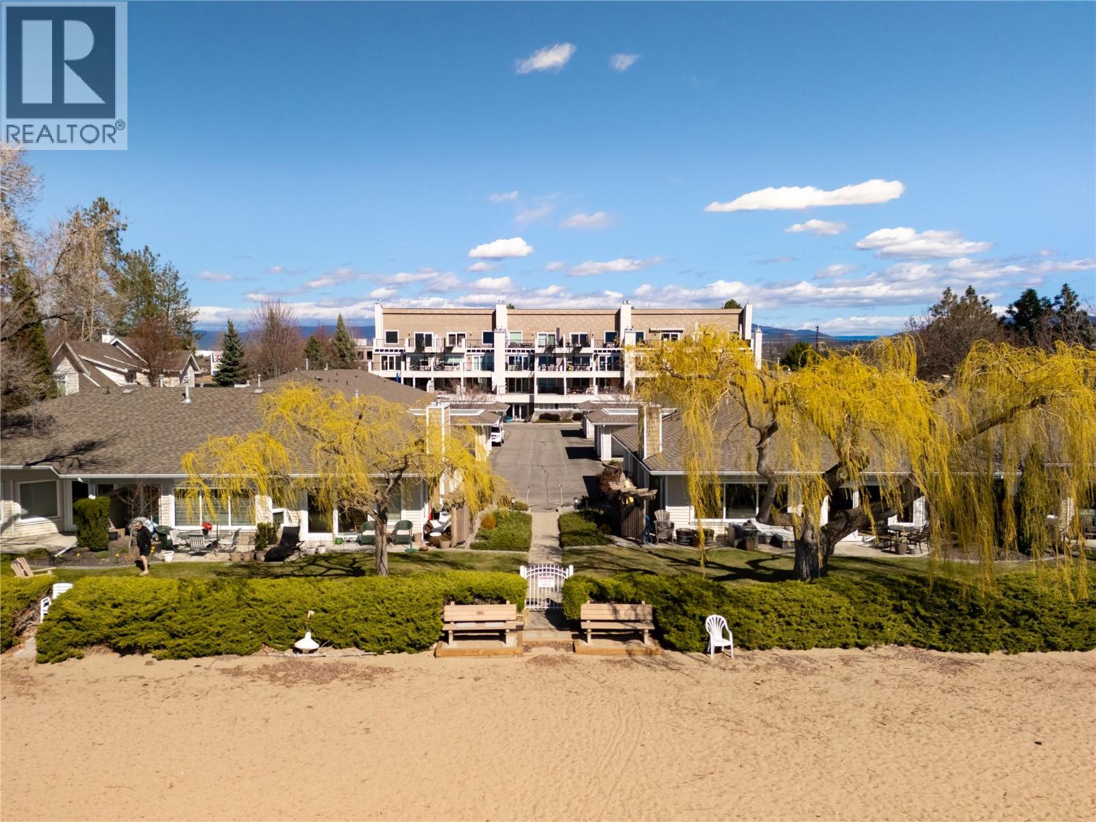 4004 Bluebird Road Unit# 305