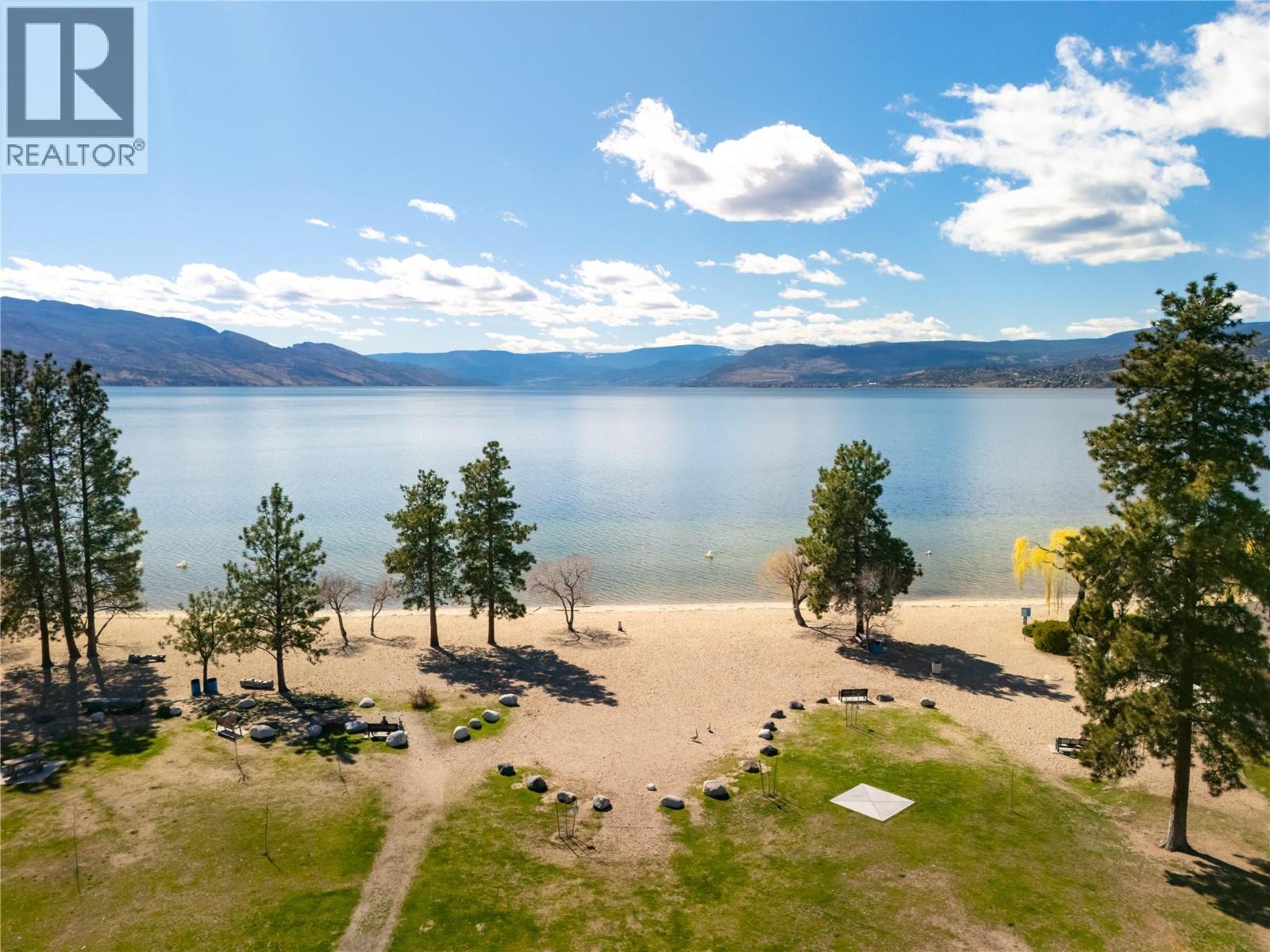 4004 Bluebird Road Unit# 305