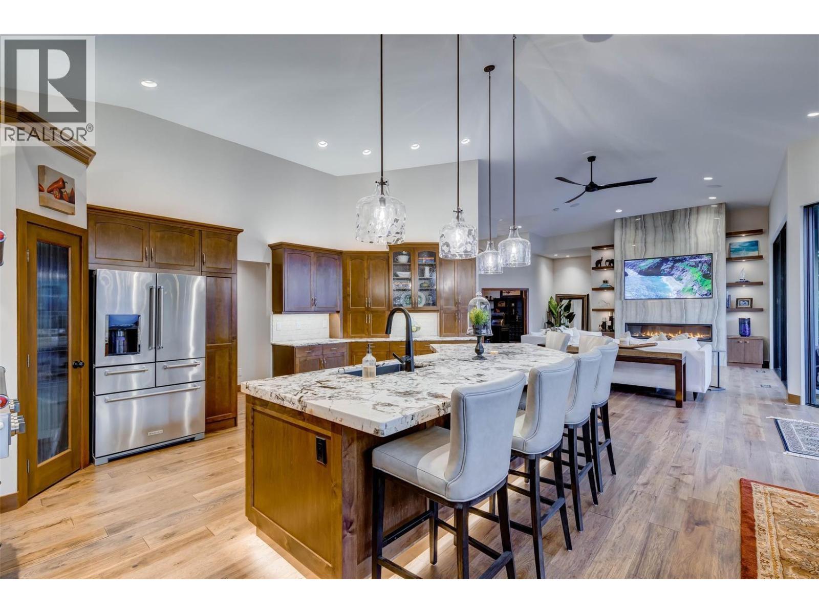 5757 Upper Booth Road N