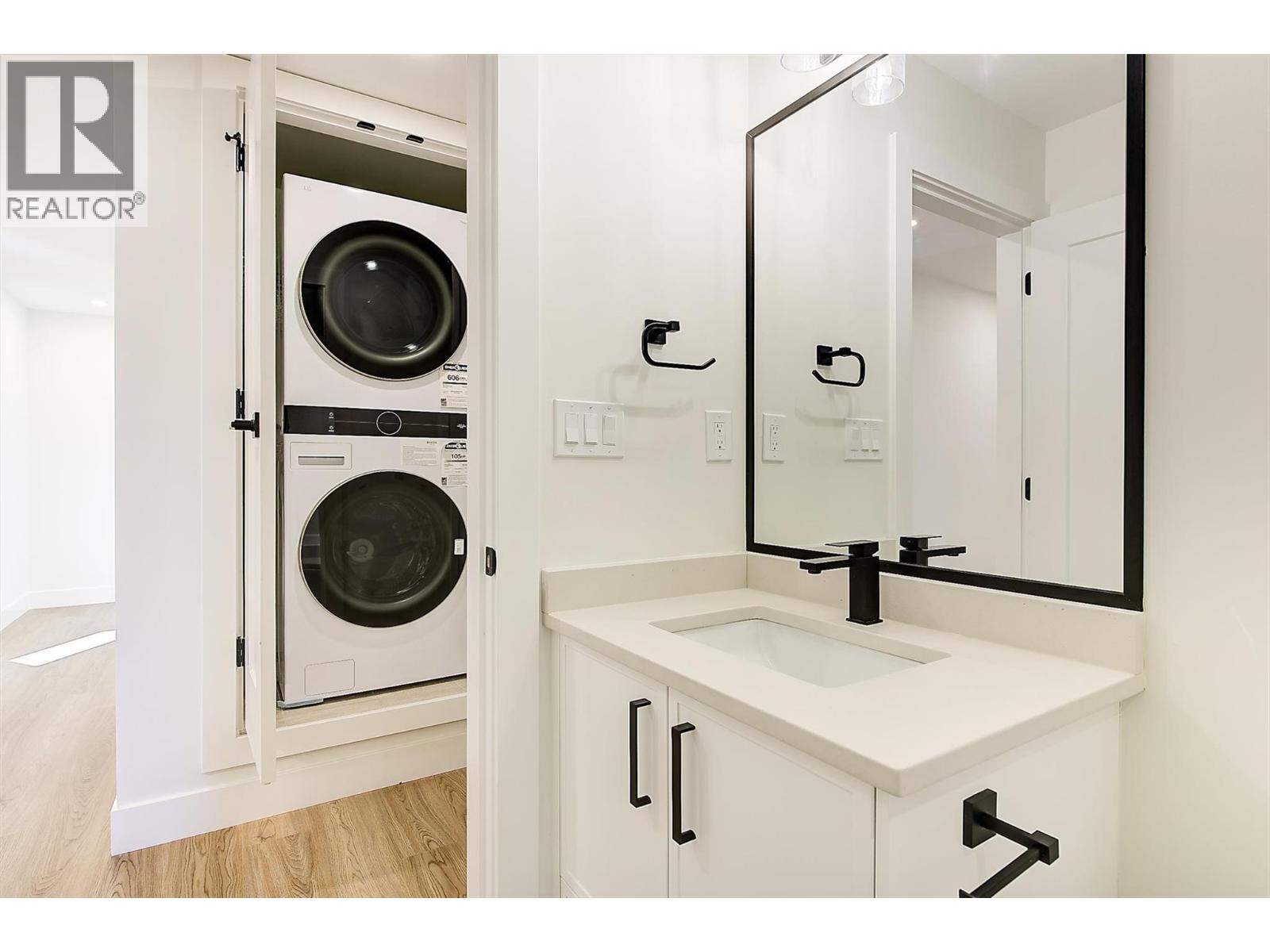 3590 Redecopp Road Unit# 3