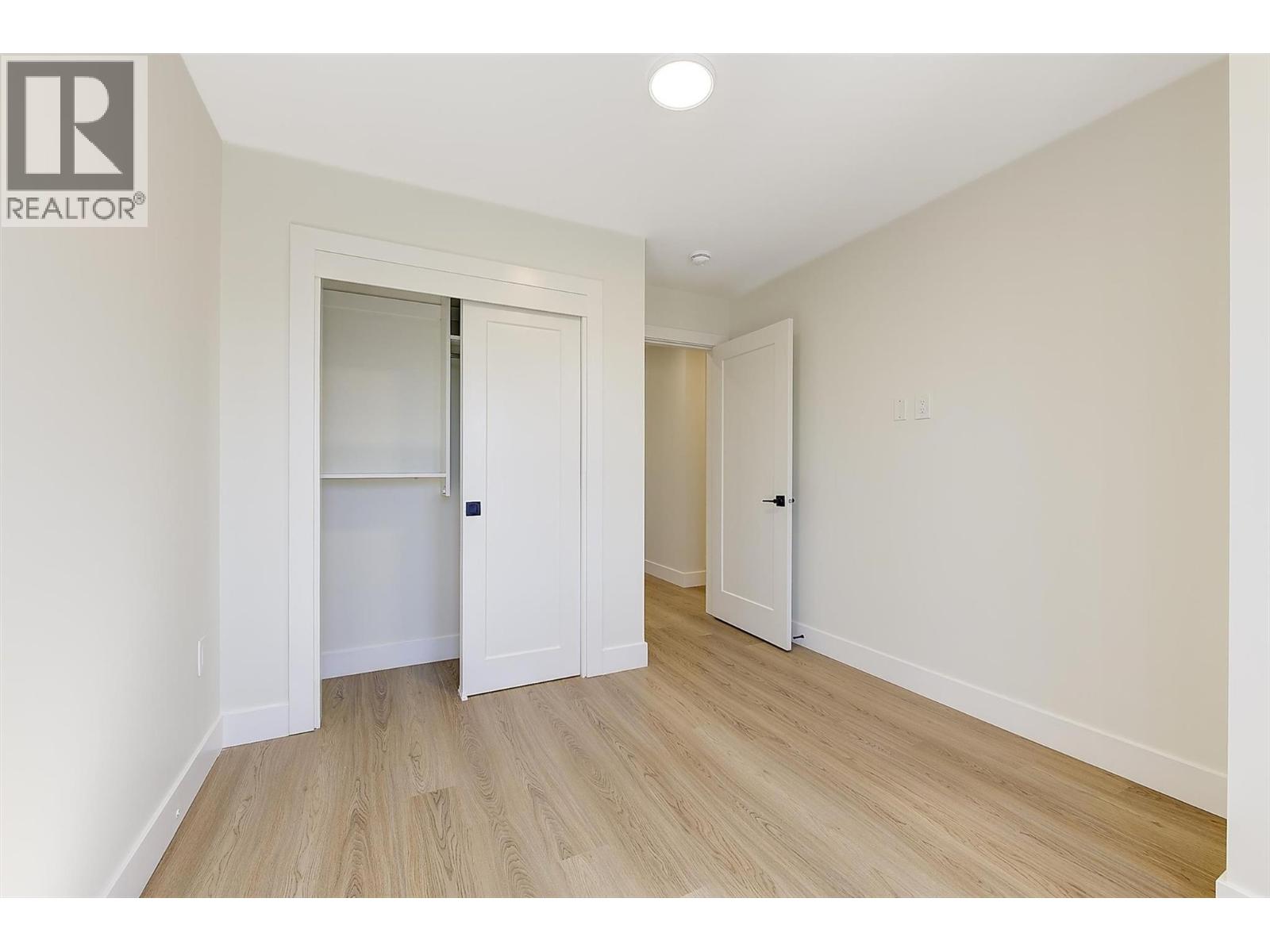3590 Redecopp Road Unit# 4