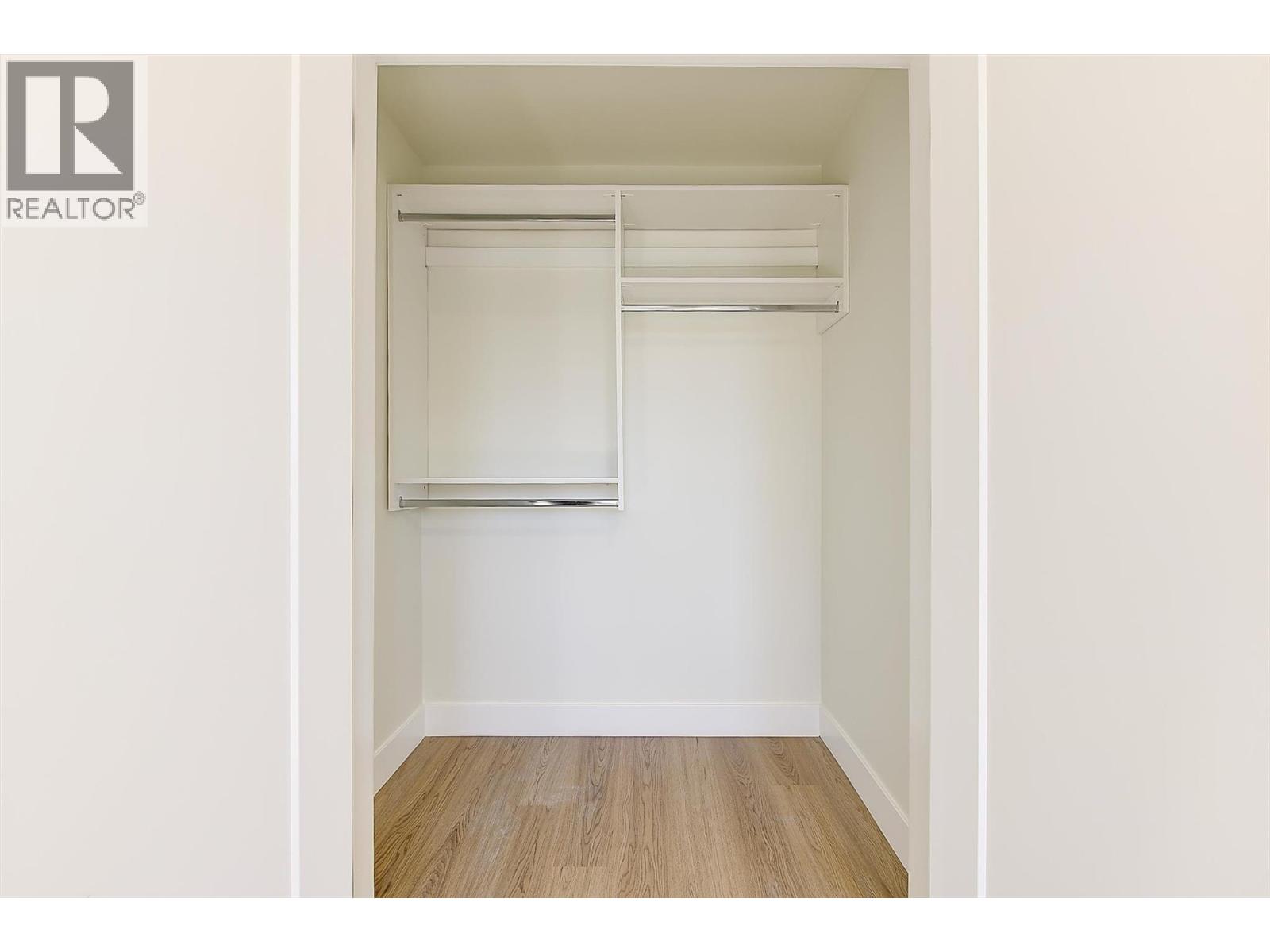 3590 Redecopp Road Unit# 4