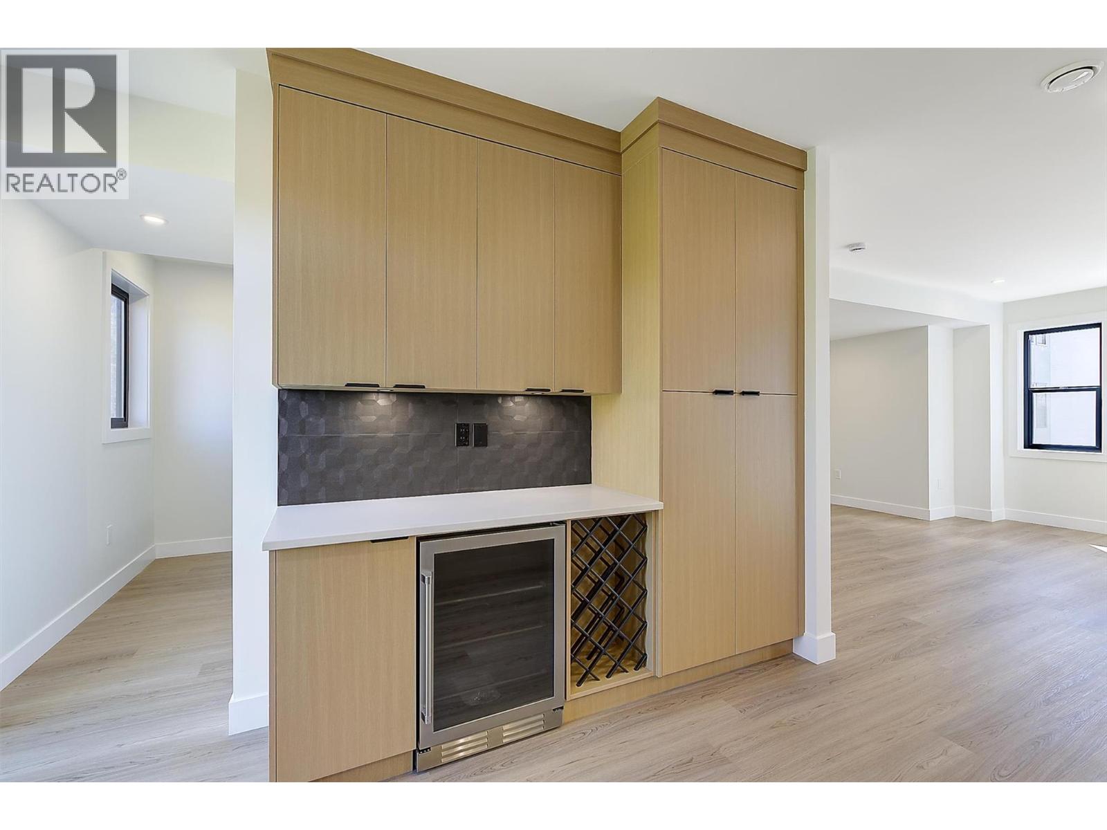 3590 Redecopp Road Unit# 4