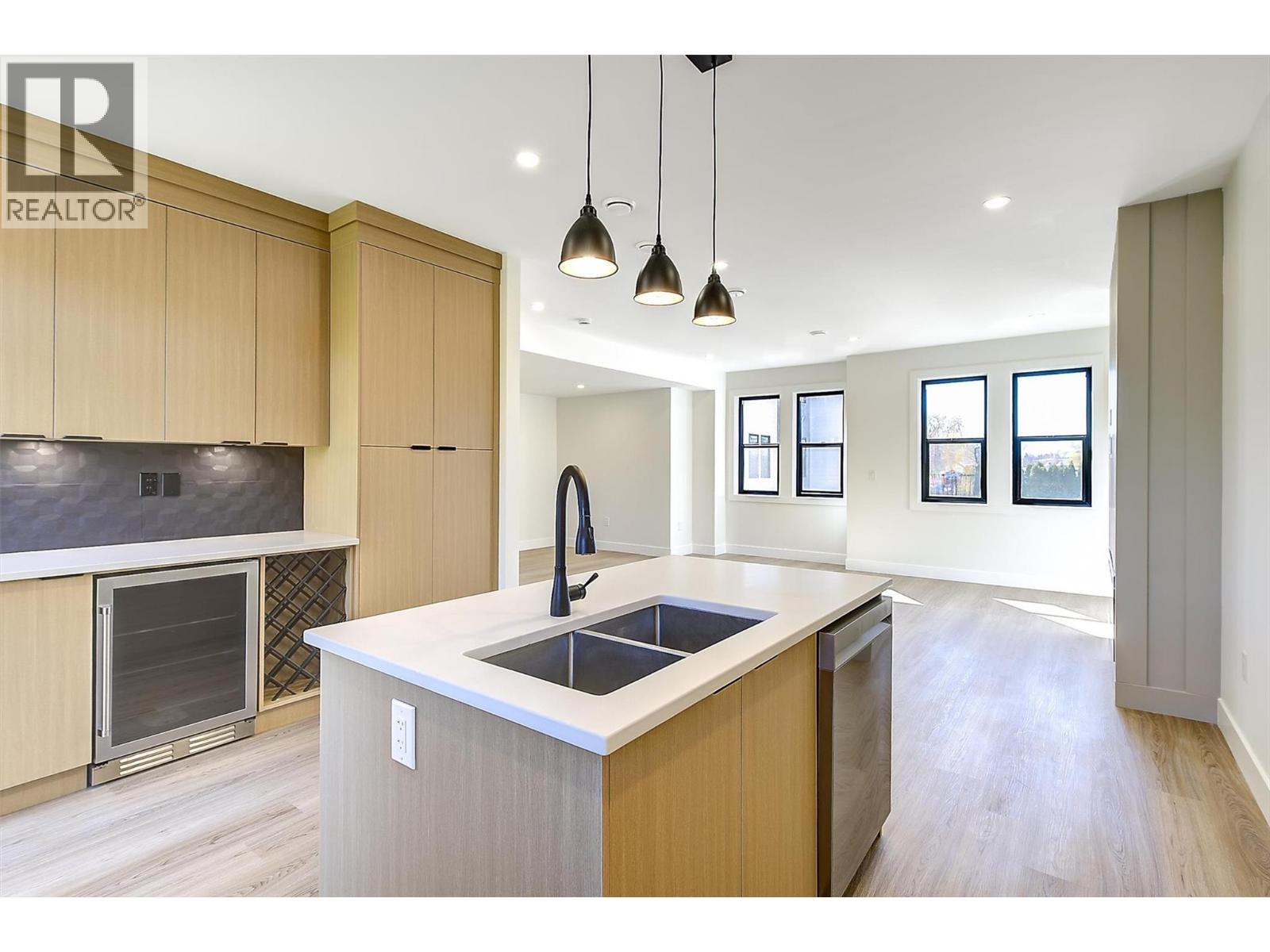 3590 Redecopp Road Unit# 4
