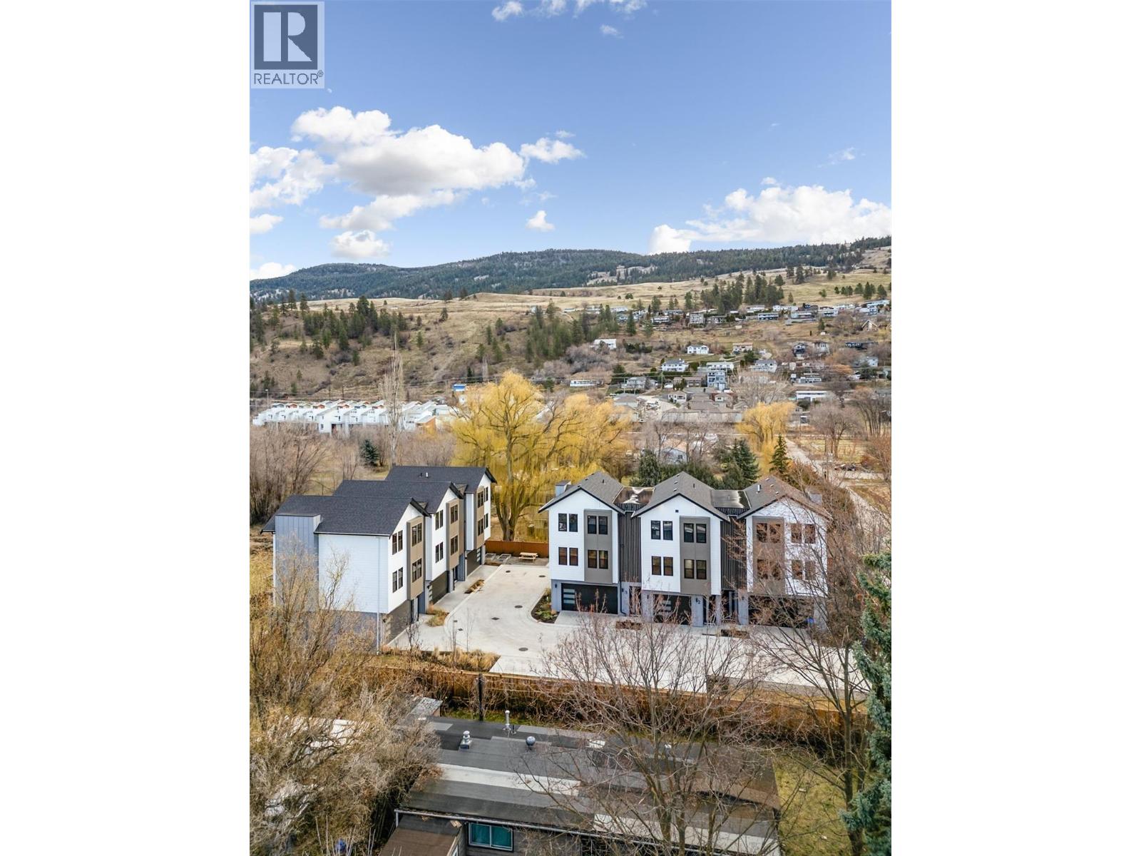 3590 Redecopp Road Unit# 4