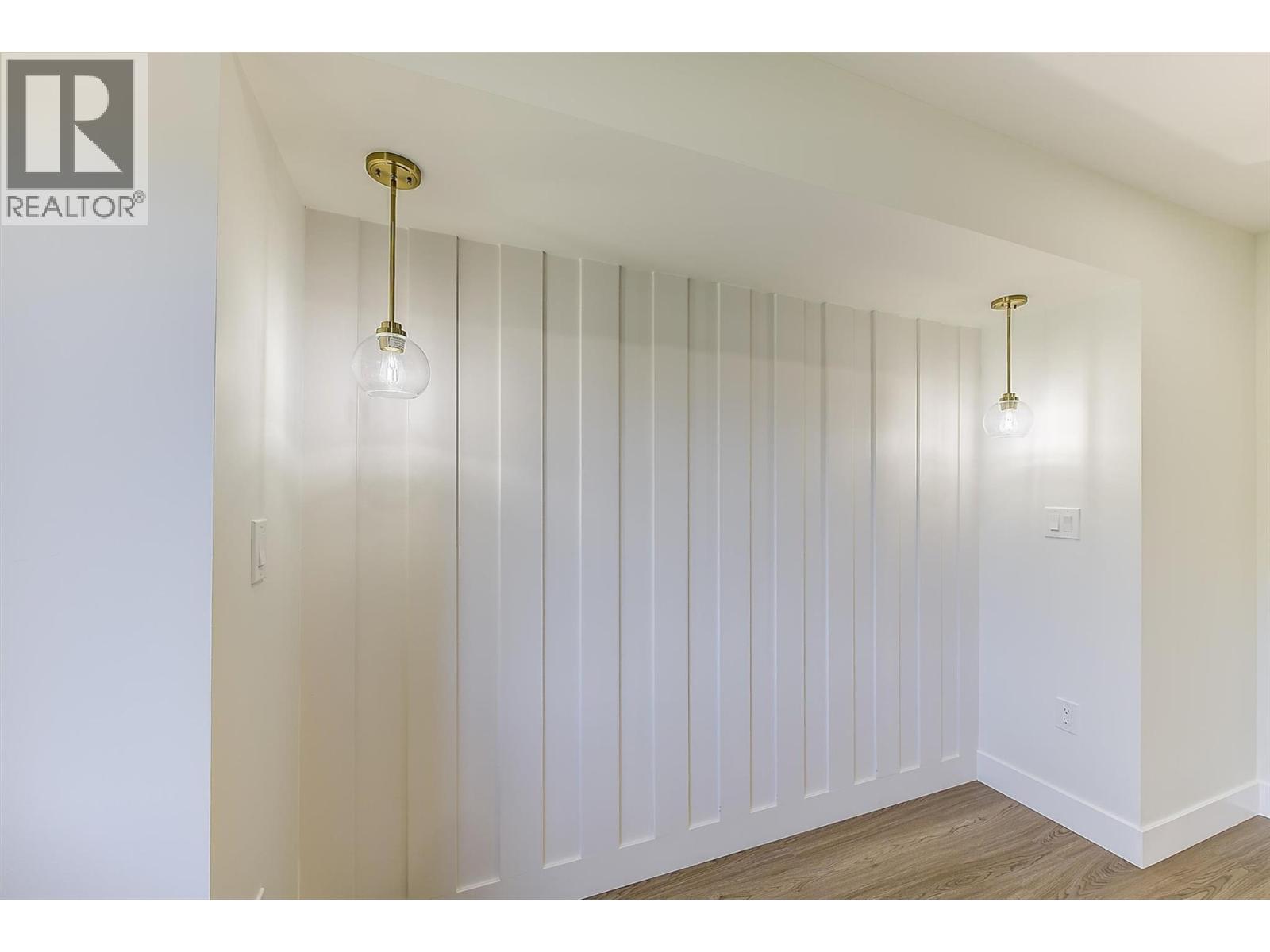 3590 Redecopp Road Unit# 6