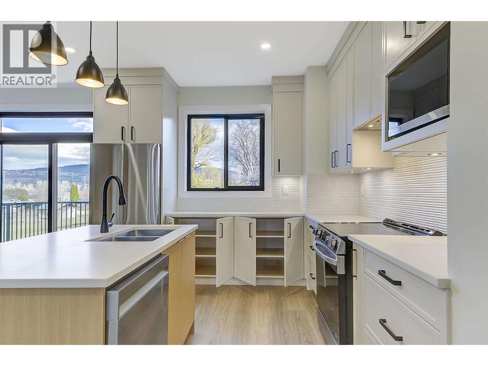 3590 Redecopp Road Unit# 6