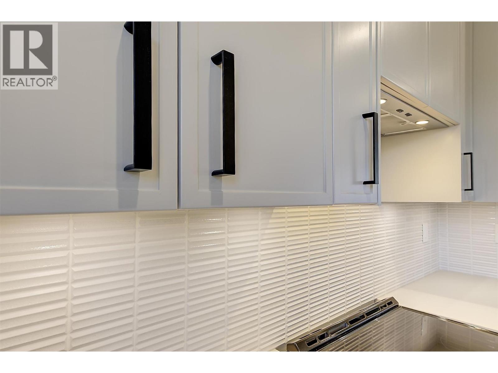 3590 Redecopp Road Unit# 6