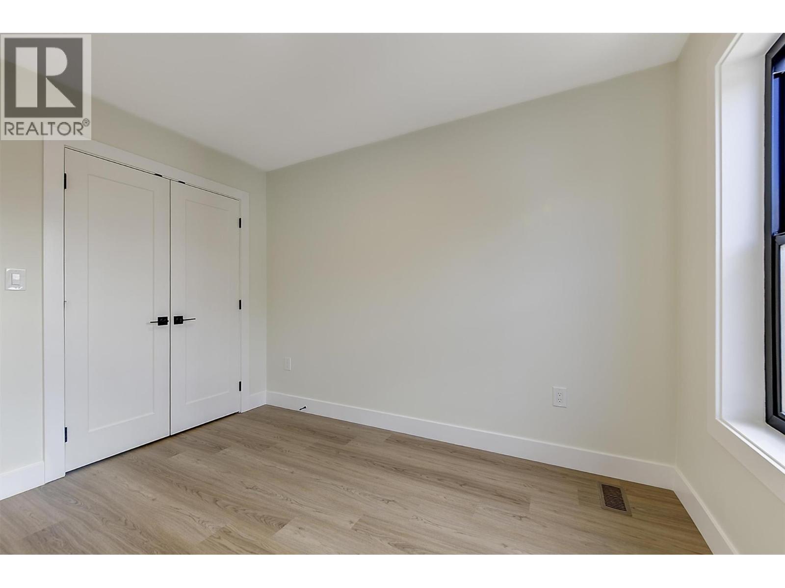 3590 Redecopp Road Unit# 6