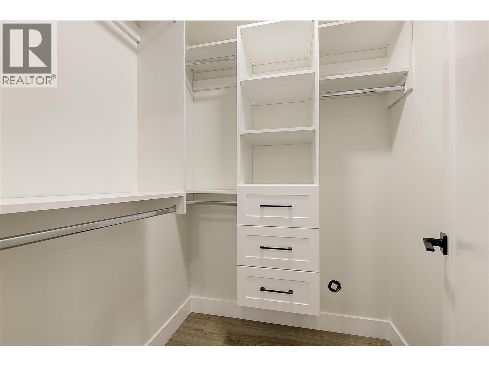 3590 Redecopp Road Unit# 6
