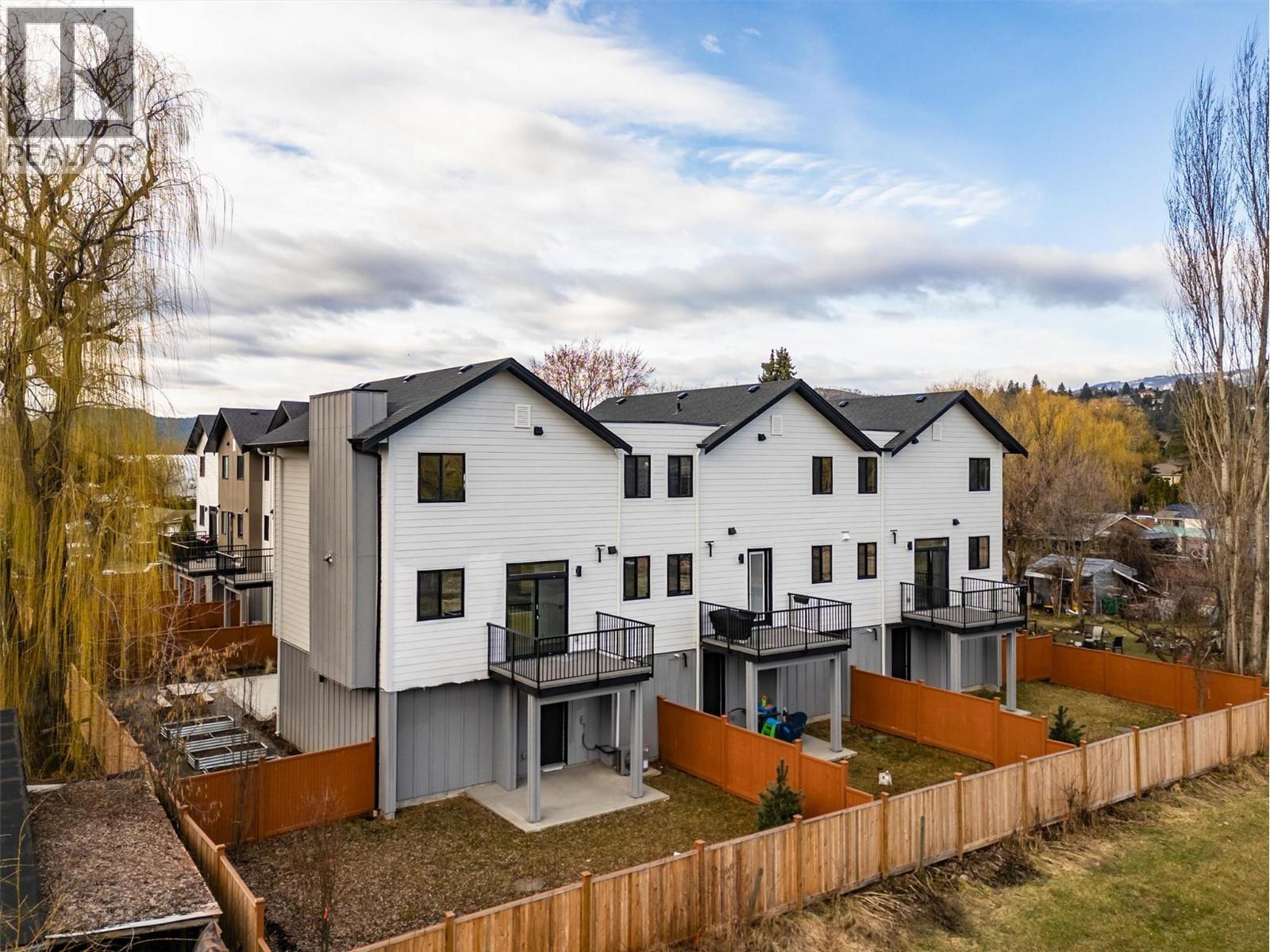 3590 Redecopp Road Unit# 6