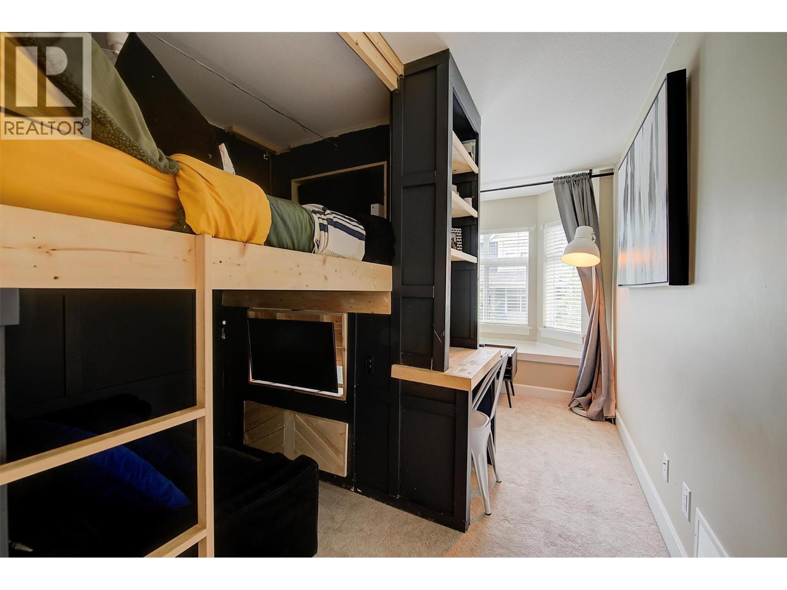 12850 Stillwater Court Unit# 11