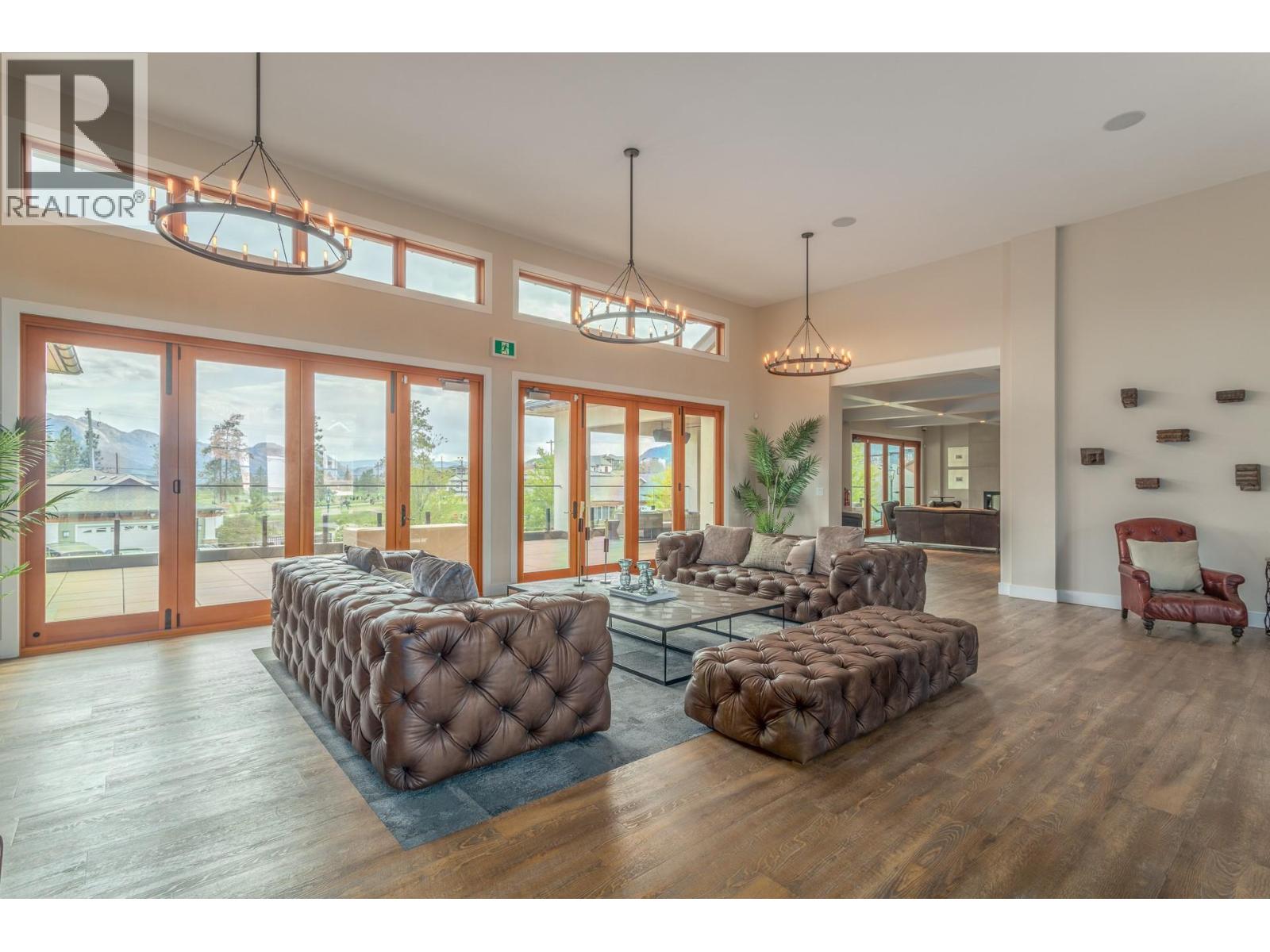 2171 Mimosa Drive