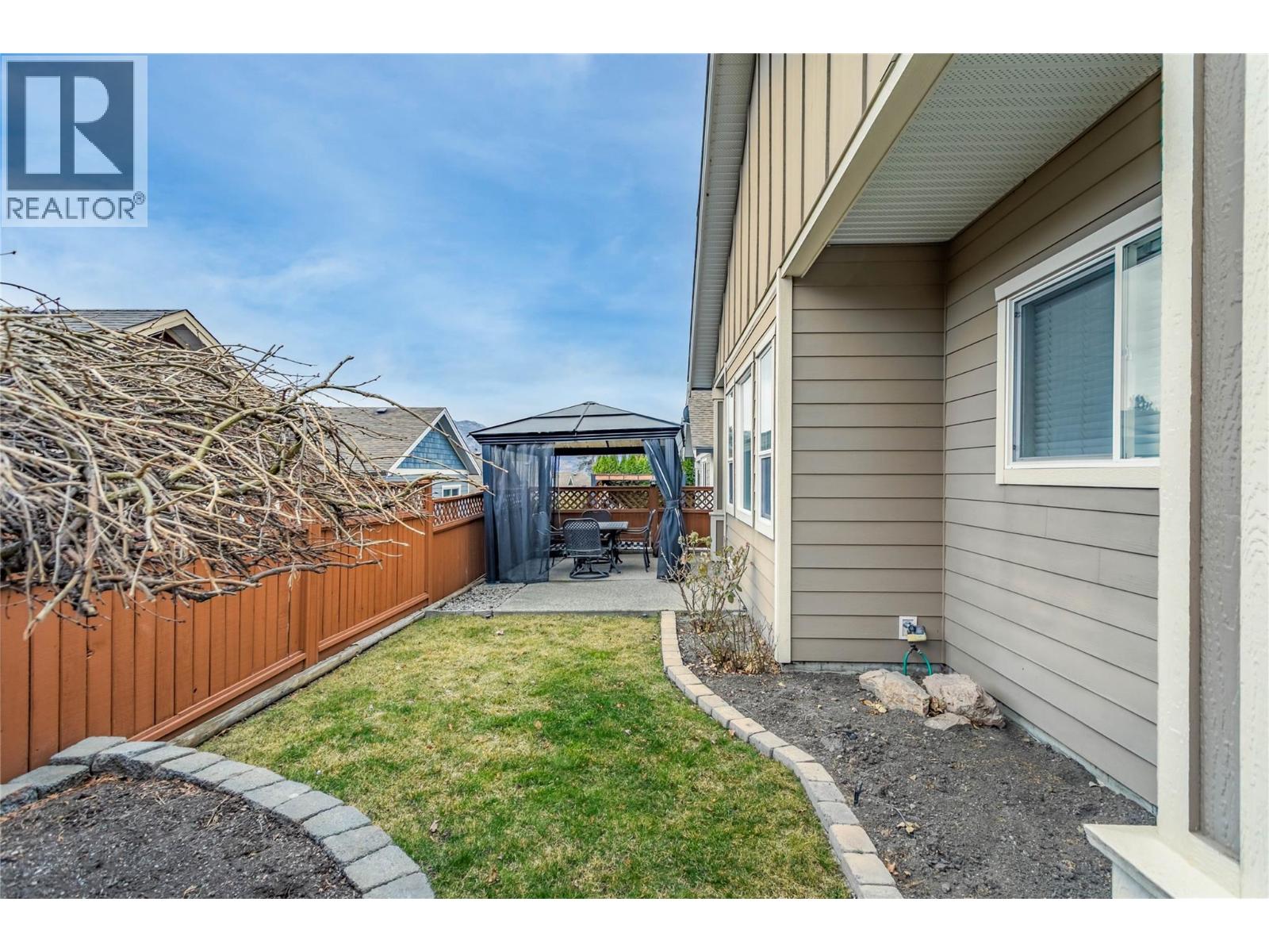2171 Mimosa Drive