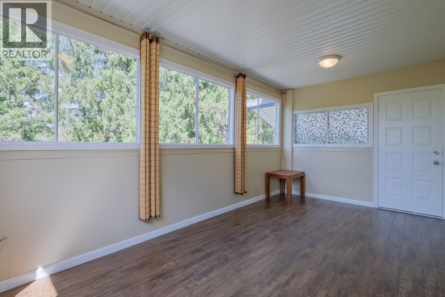 842 Raymer Road