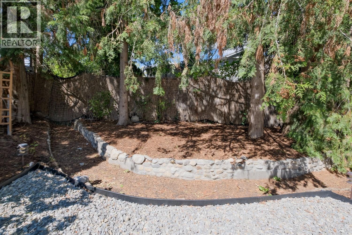 842 Raymer Road