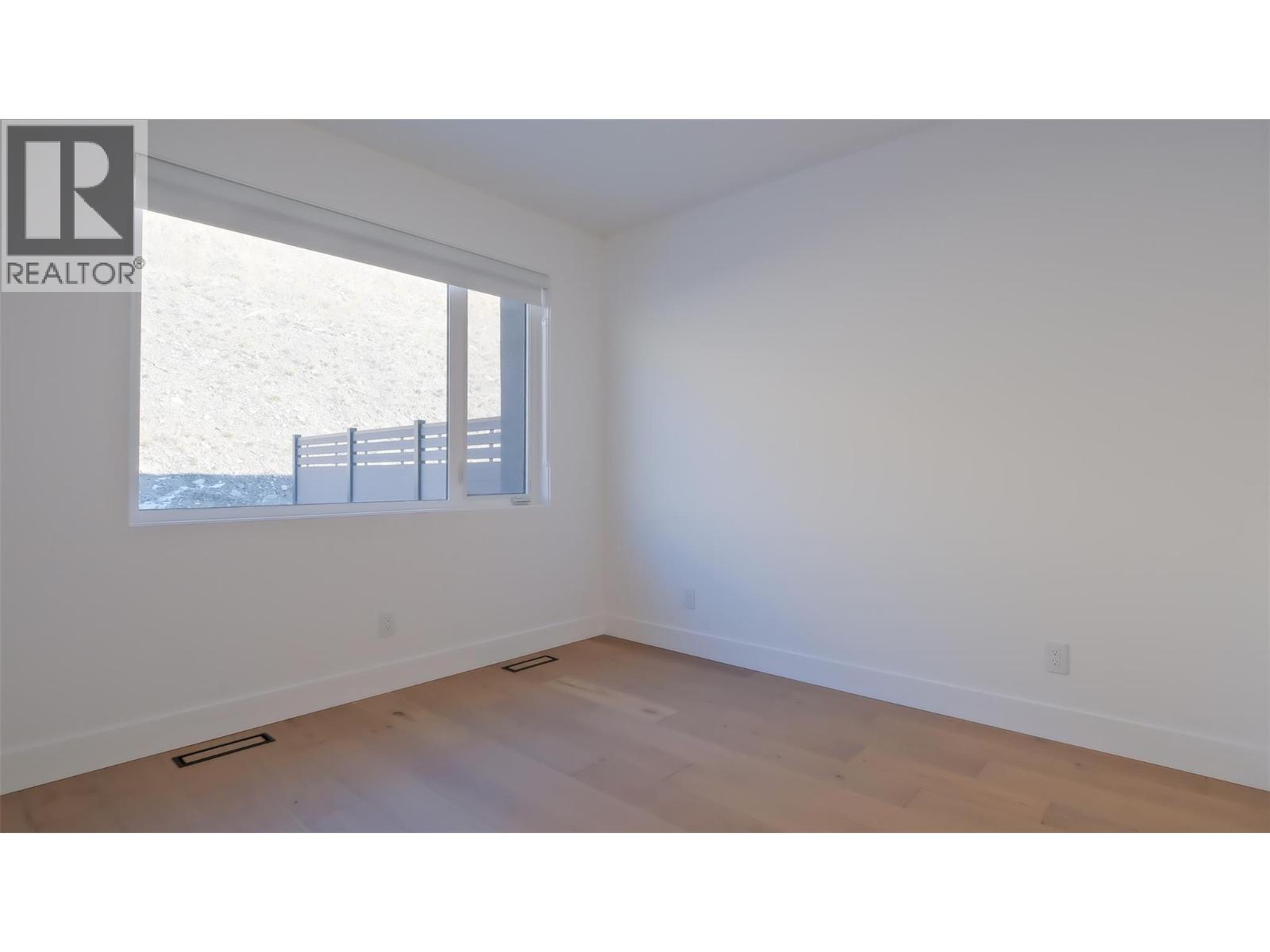 9201 Okanagan Centre Road W Unit# 20