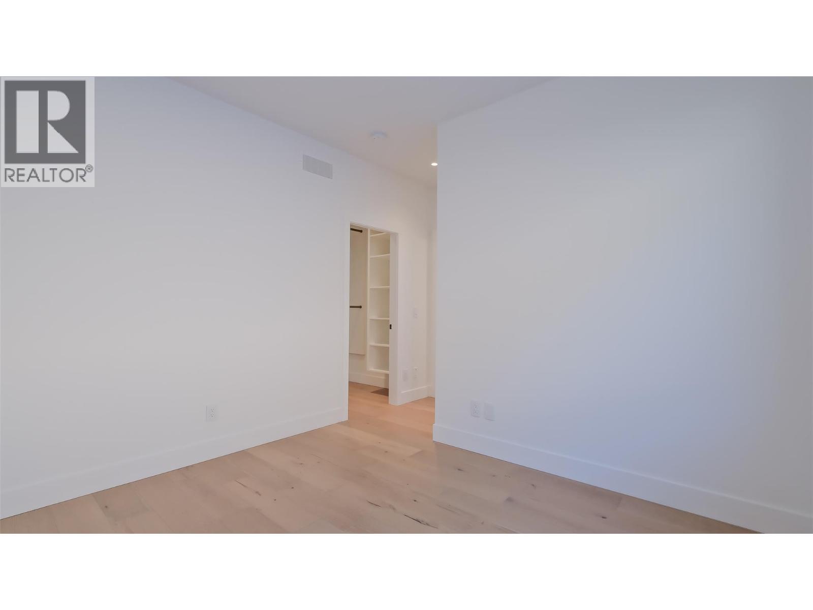 9201 Okanagan Centre Road W Unit# 20