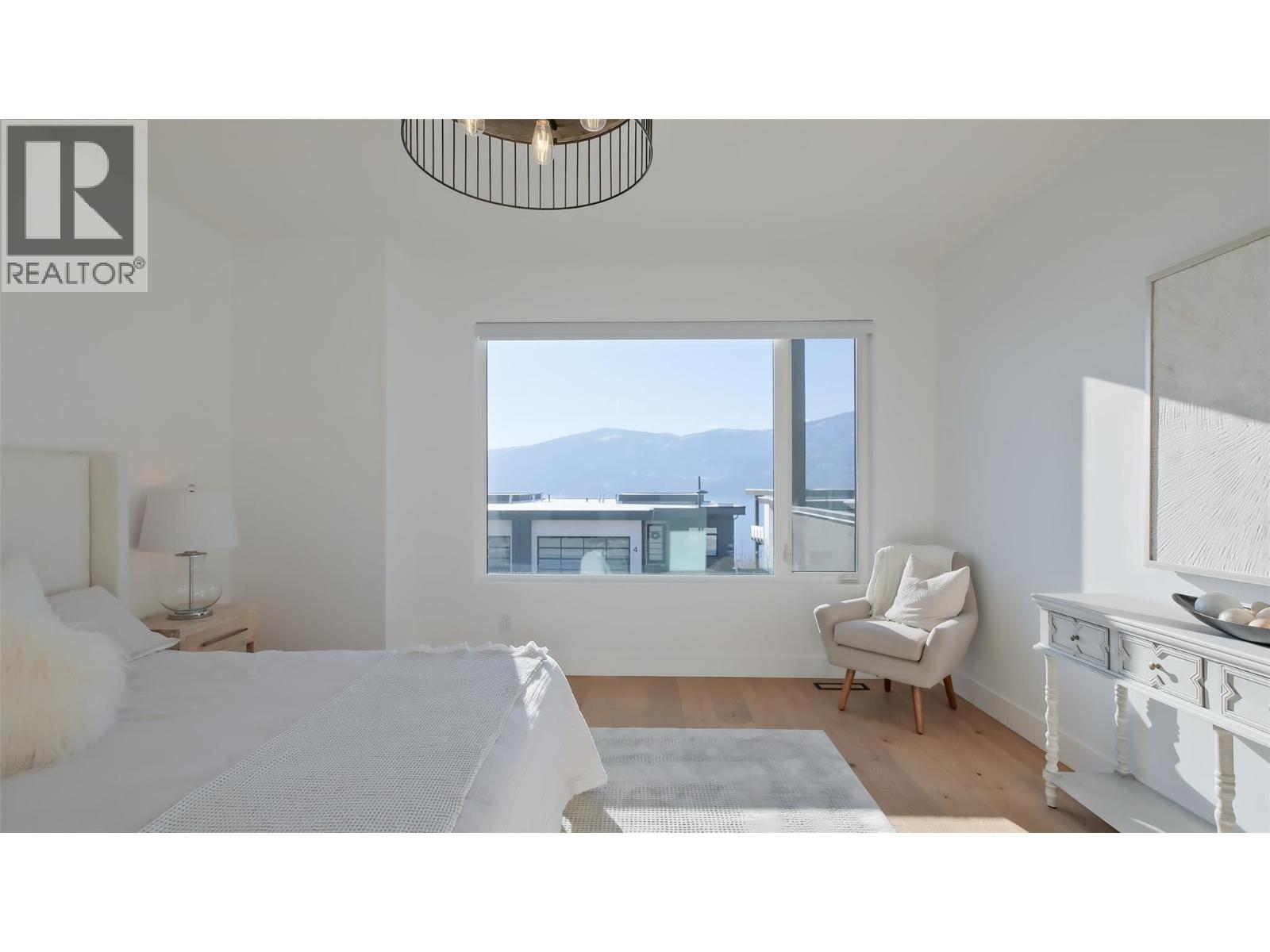 9201 Okanagan Centre Road W Unit# 20