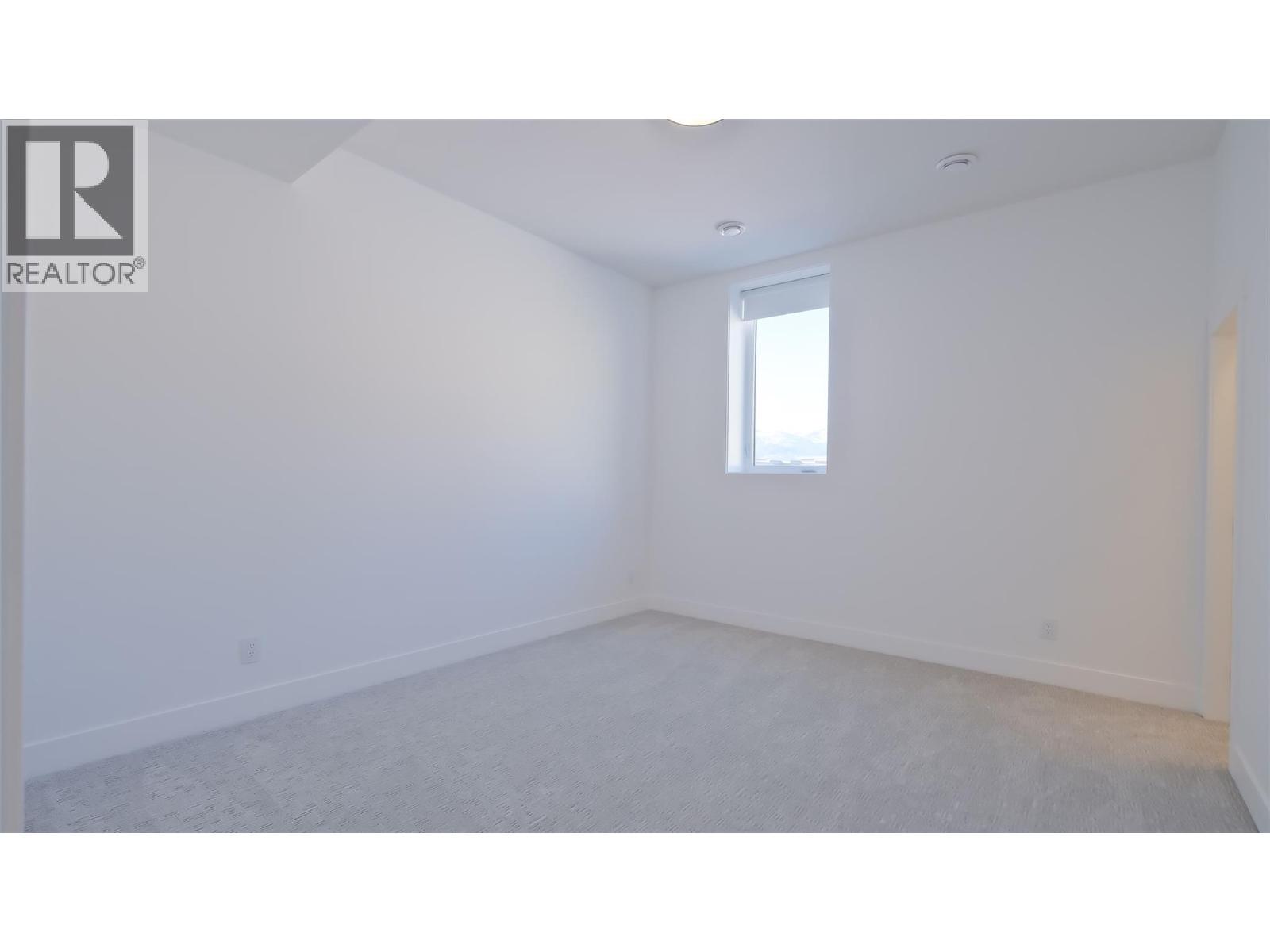 9201 Okanagan Centre Road W Unit# 20